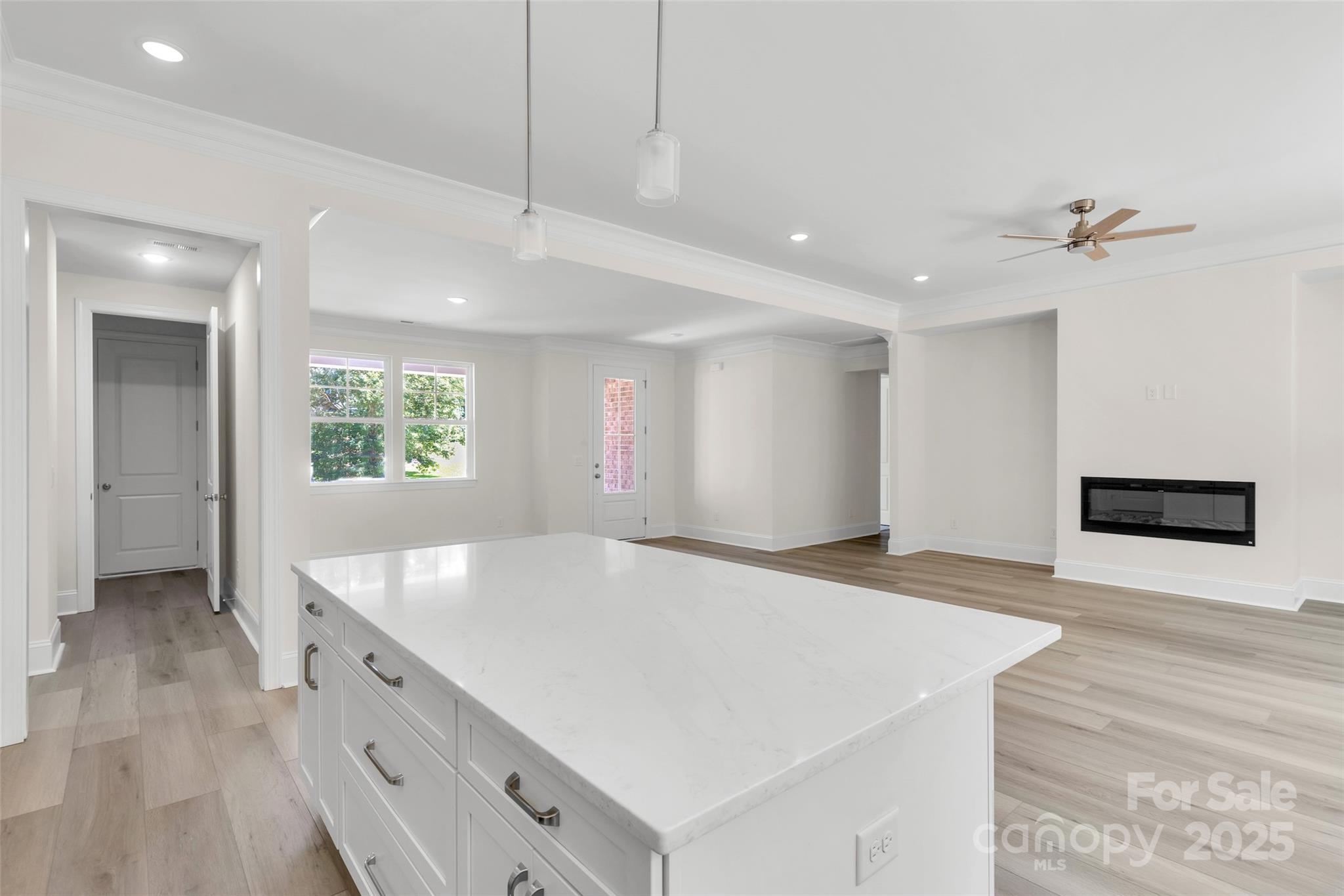 1028 Lyndon Drive Property Photo 10