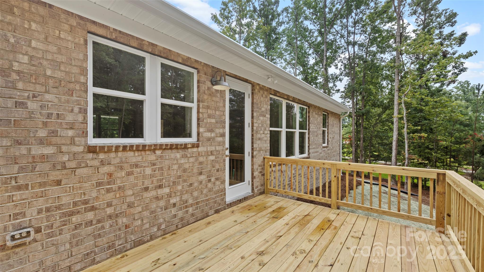 1028 Lyndon Drive Property Photo 35