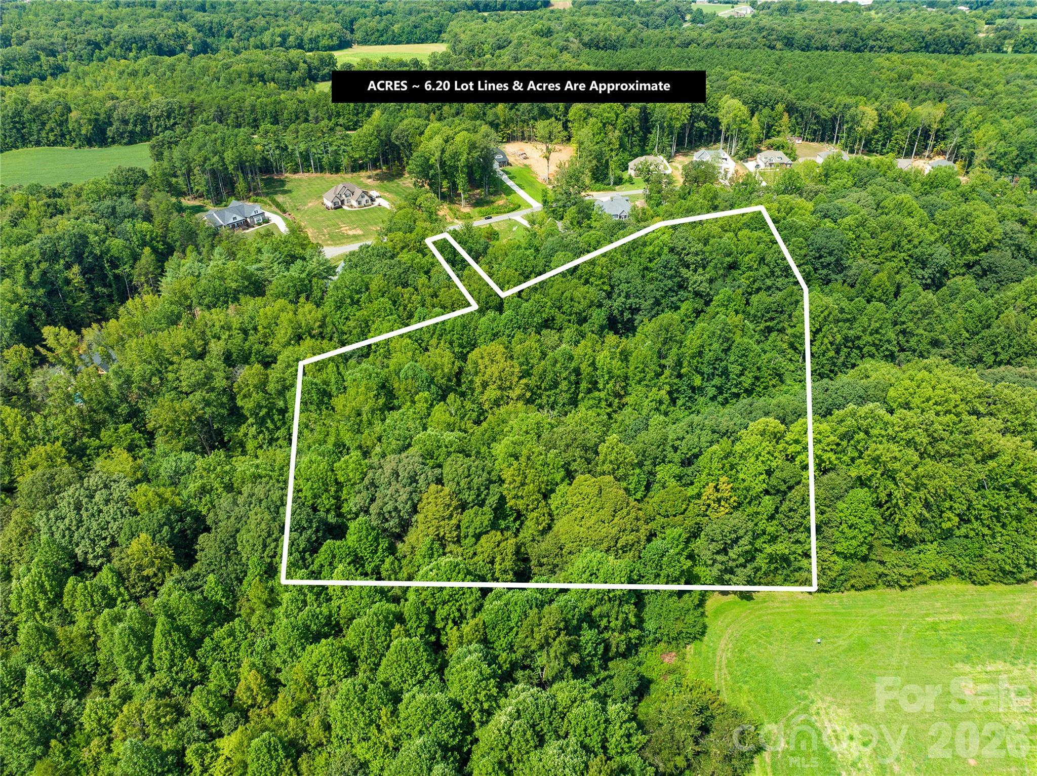 1099 Kapstone Crossing Property Photo 4