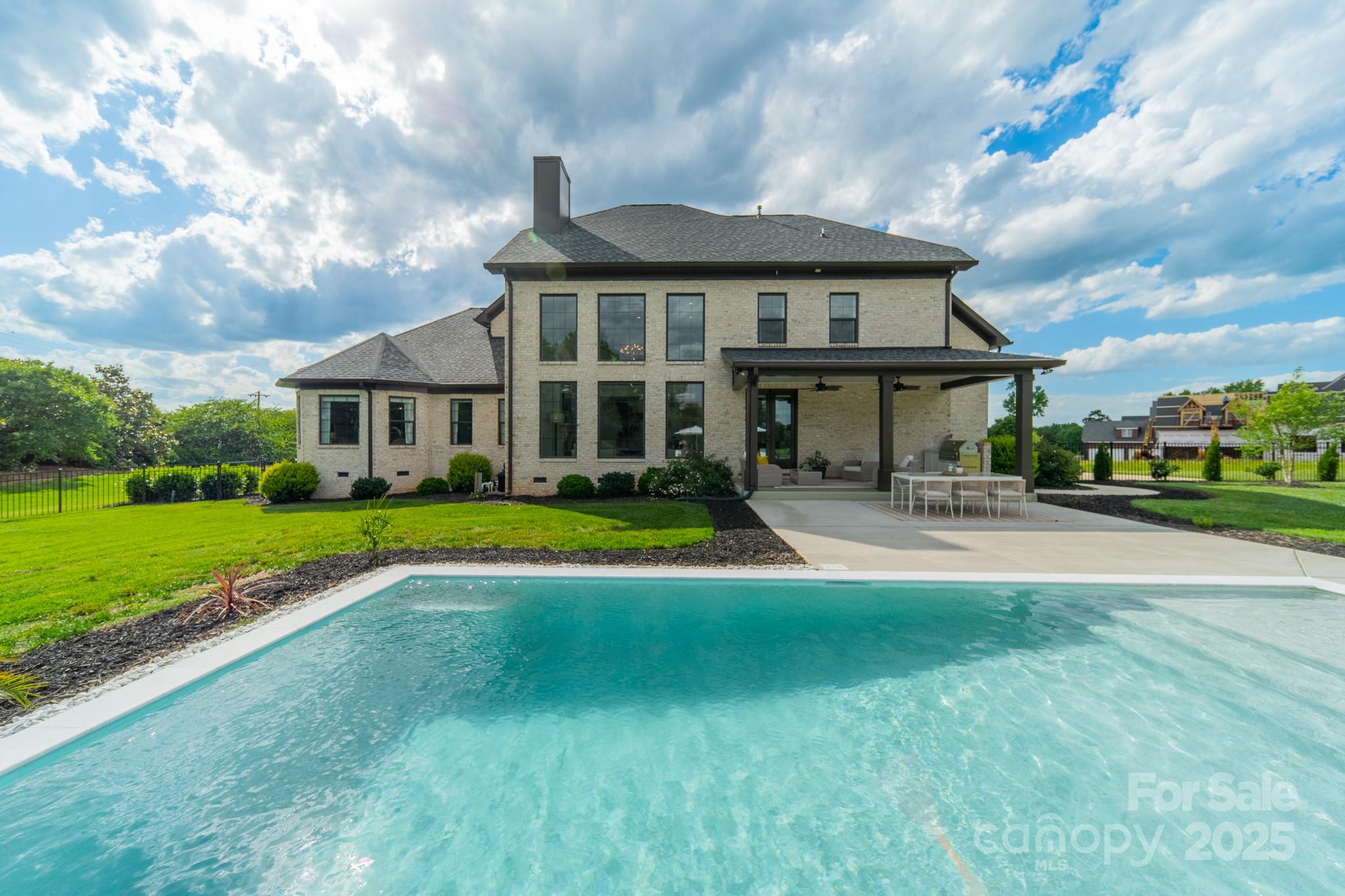 8102 Rolling Fields Road Property Photo 8