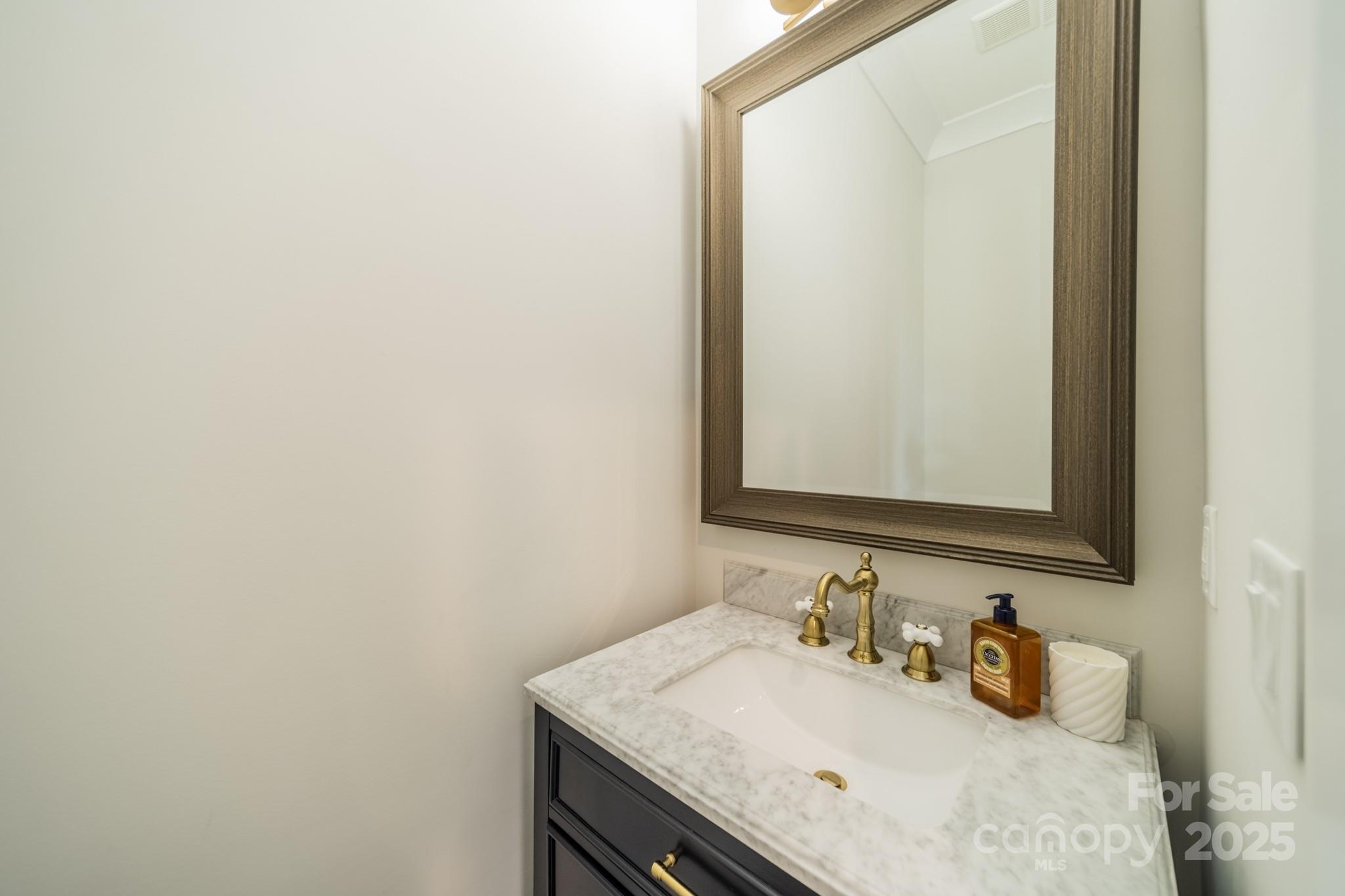 8102 Rolling Fields Road Property Photo 32