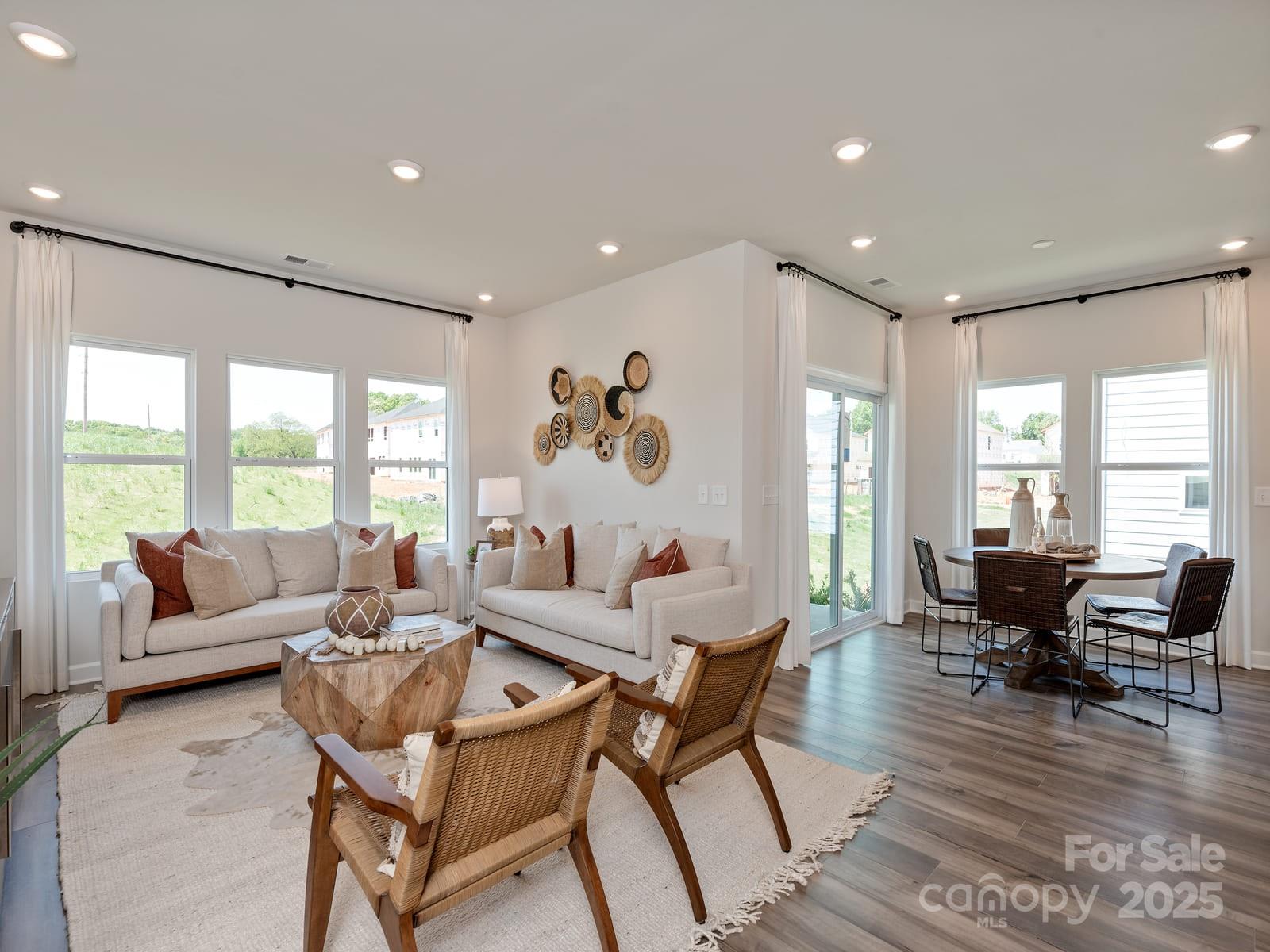 760 Palmer Pendleton Way Property Photo 7