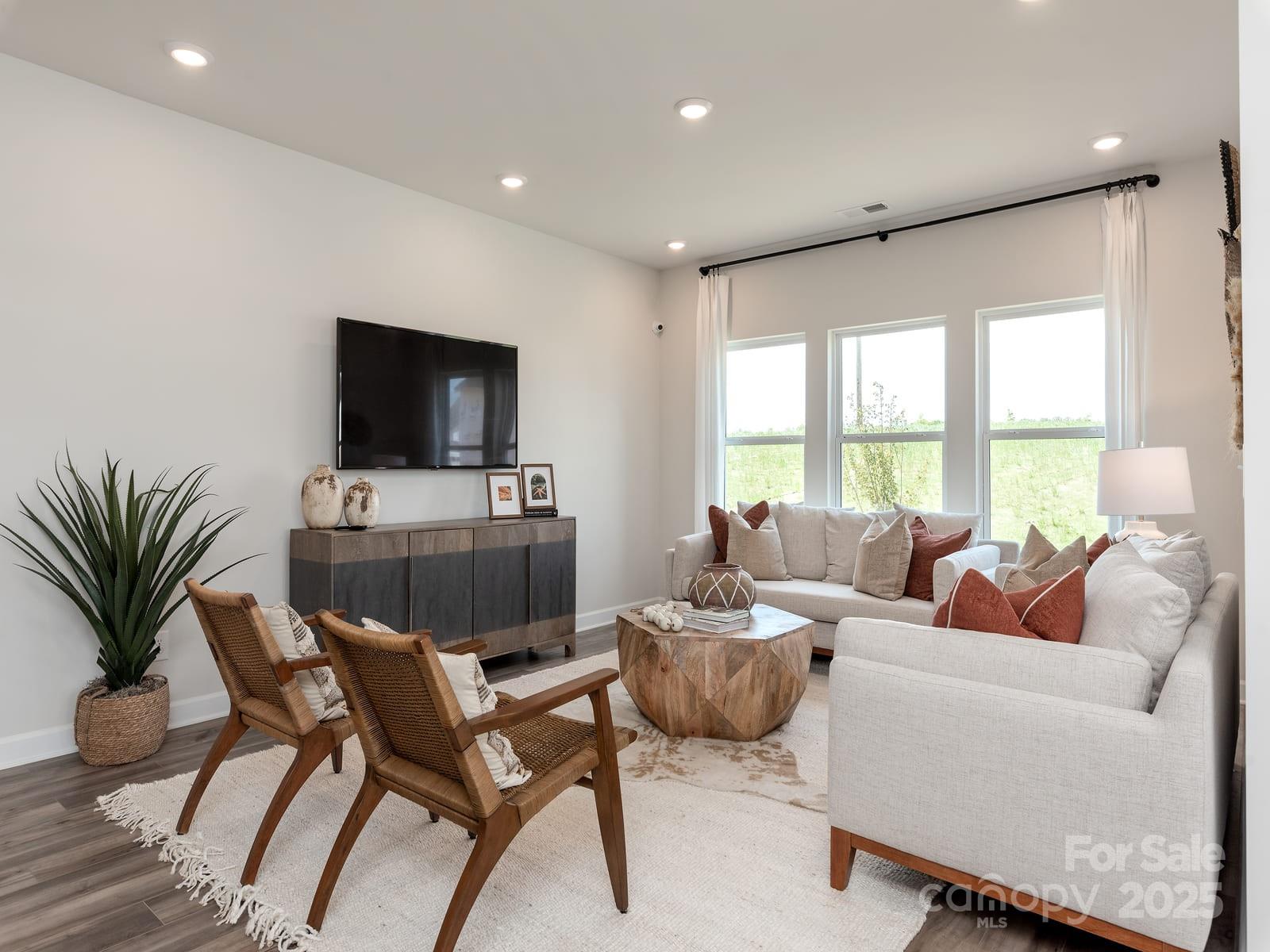 760 Palmer Pendleton Way Property Photo 10