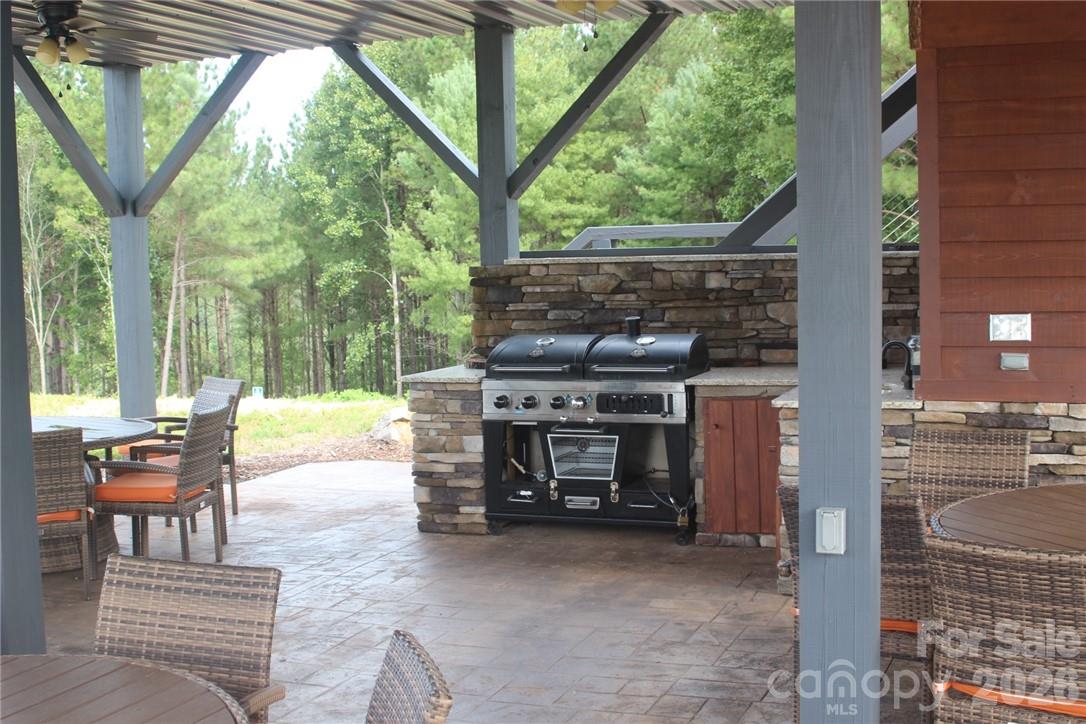 101 Catawba Cove Drive 142 Property Photo 11