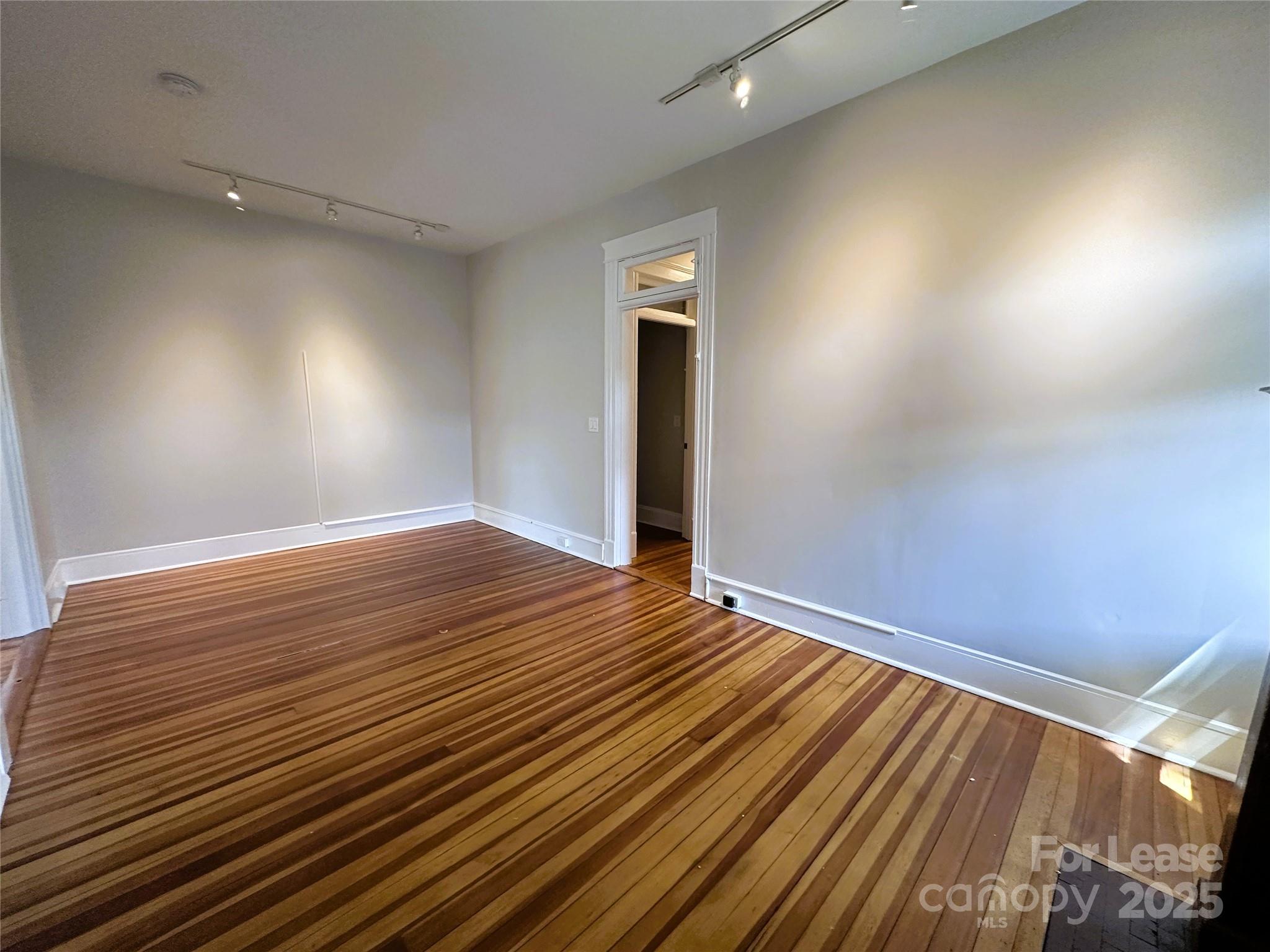 132a Biltmore Avenue 132a Property Photo 4