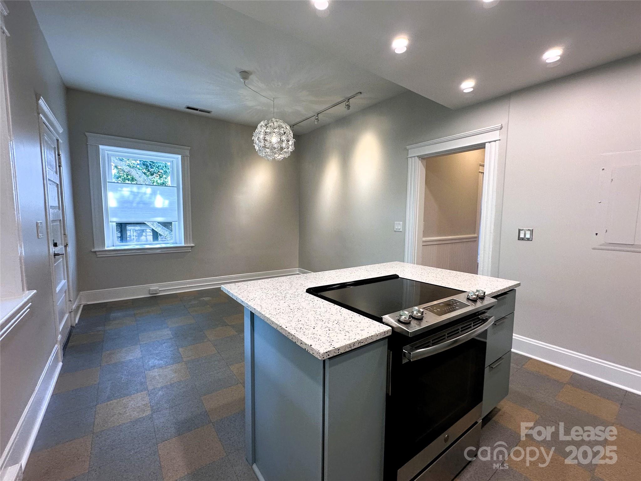 132a Biltmore Avenue 132a Property Photo 6