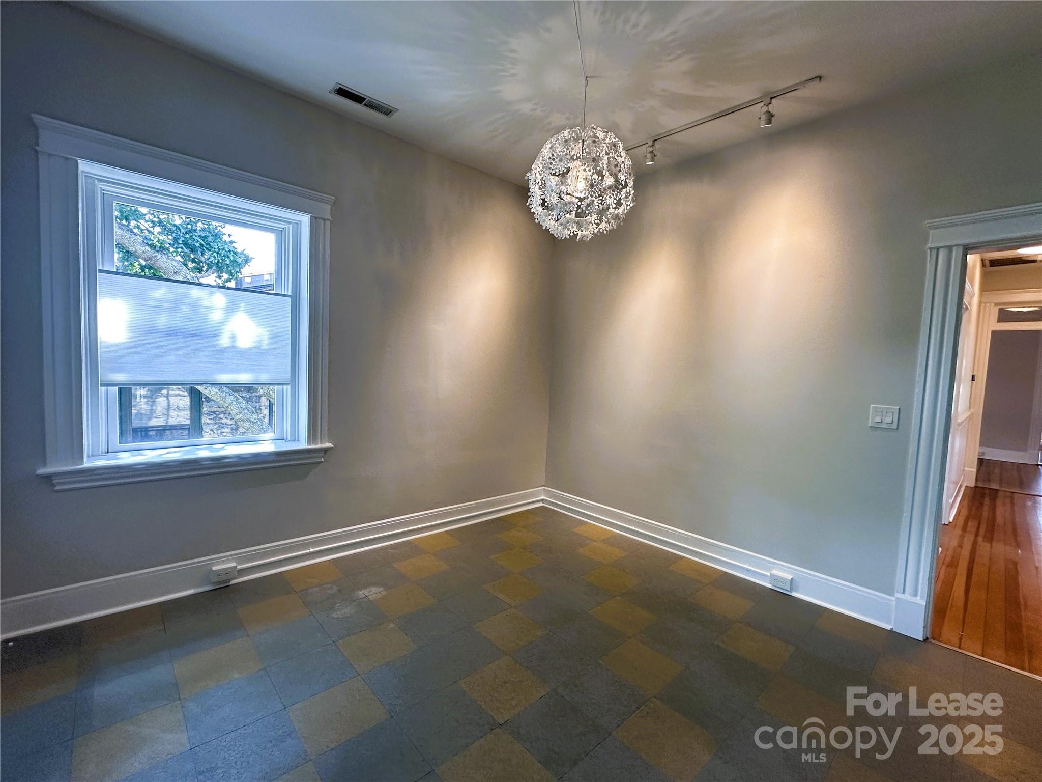 132a Biltmore Avenue 132a Property Photo 10