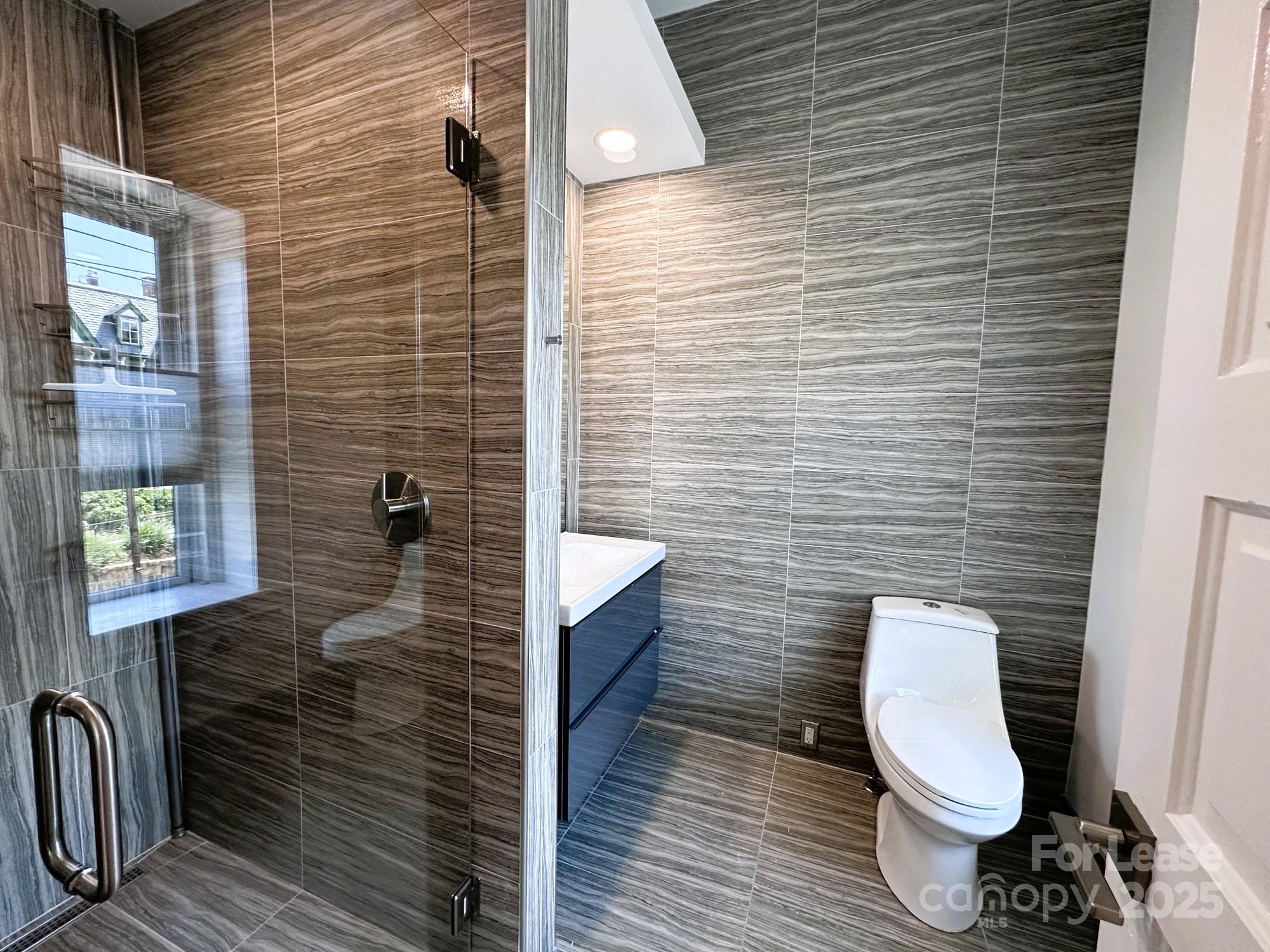 132a Biltmore Avenue 132a Property Photo 17