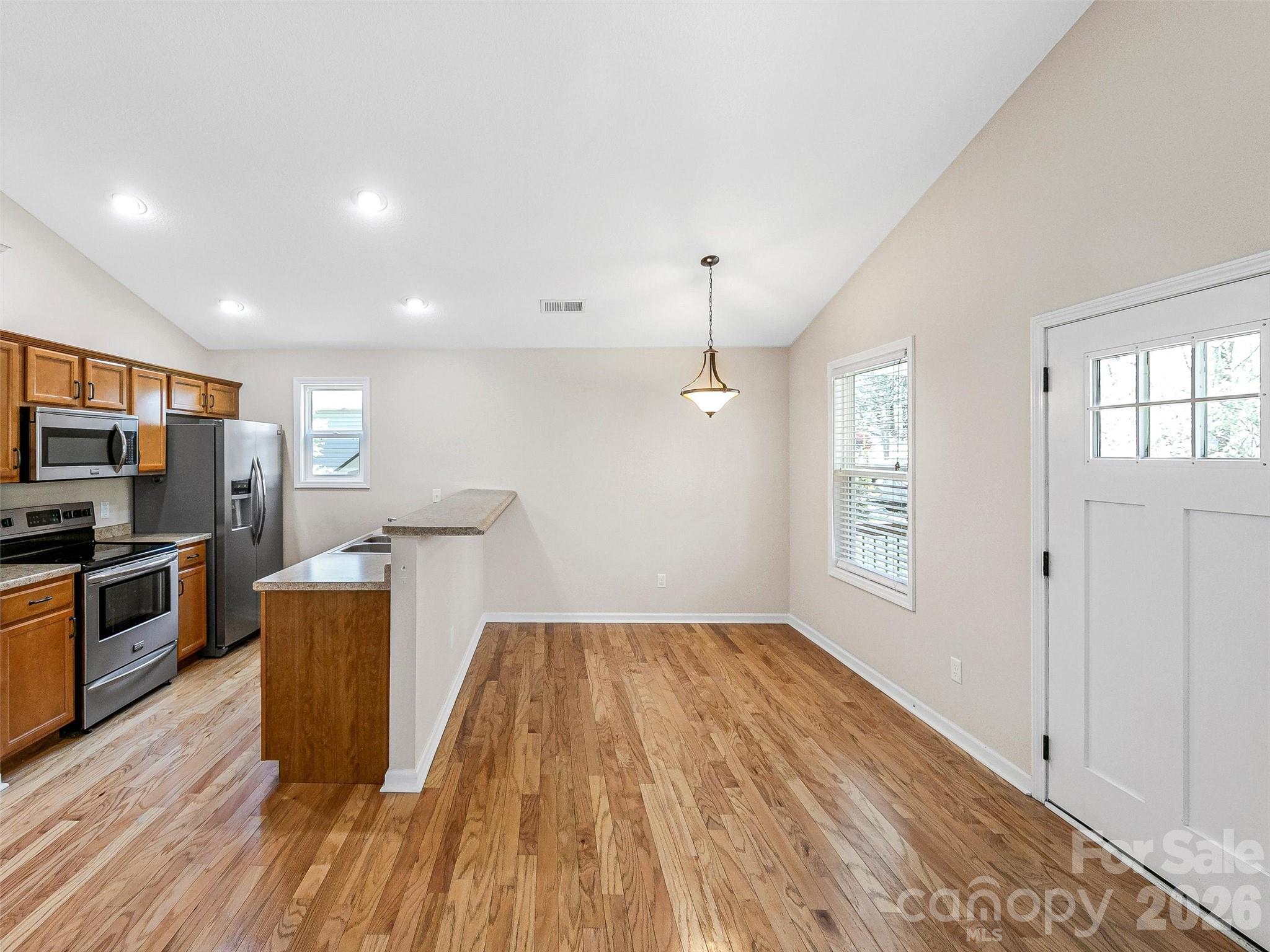64 Marietta Street Property Photo 5