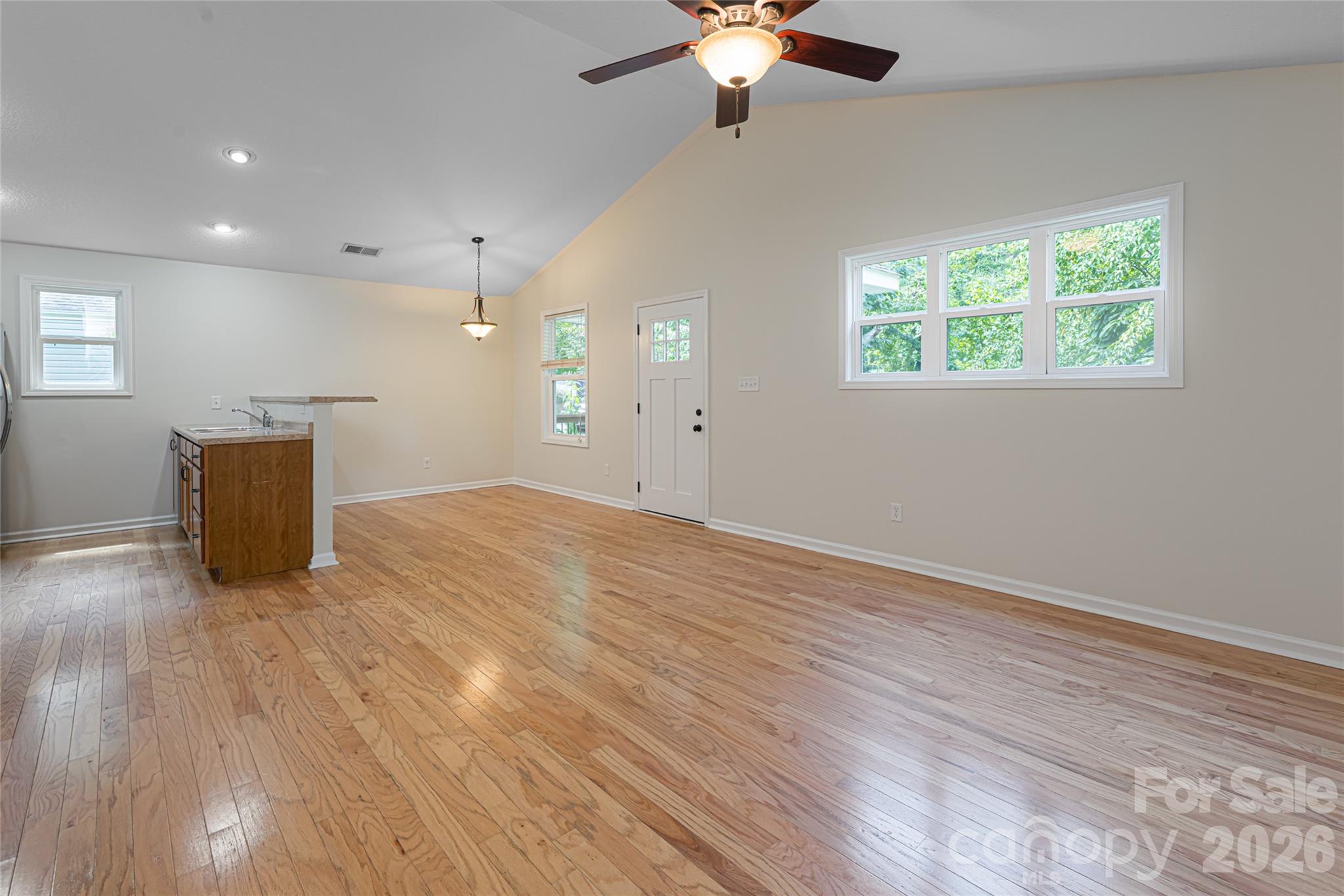 64 Marietta Street Property Photo 10