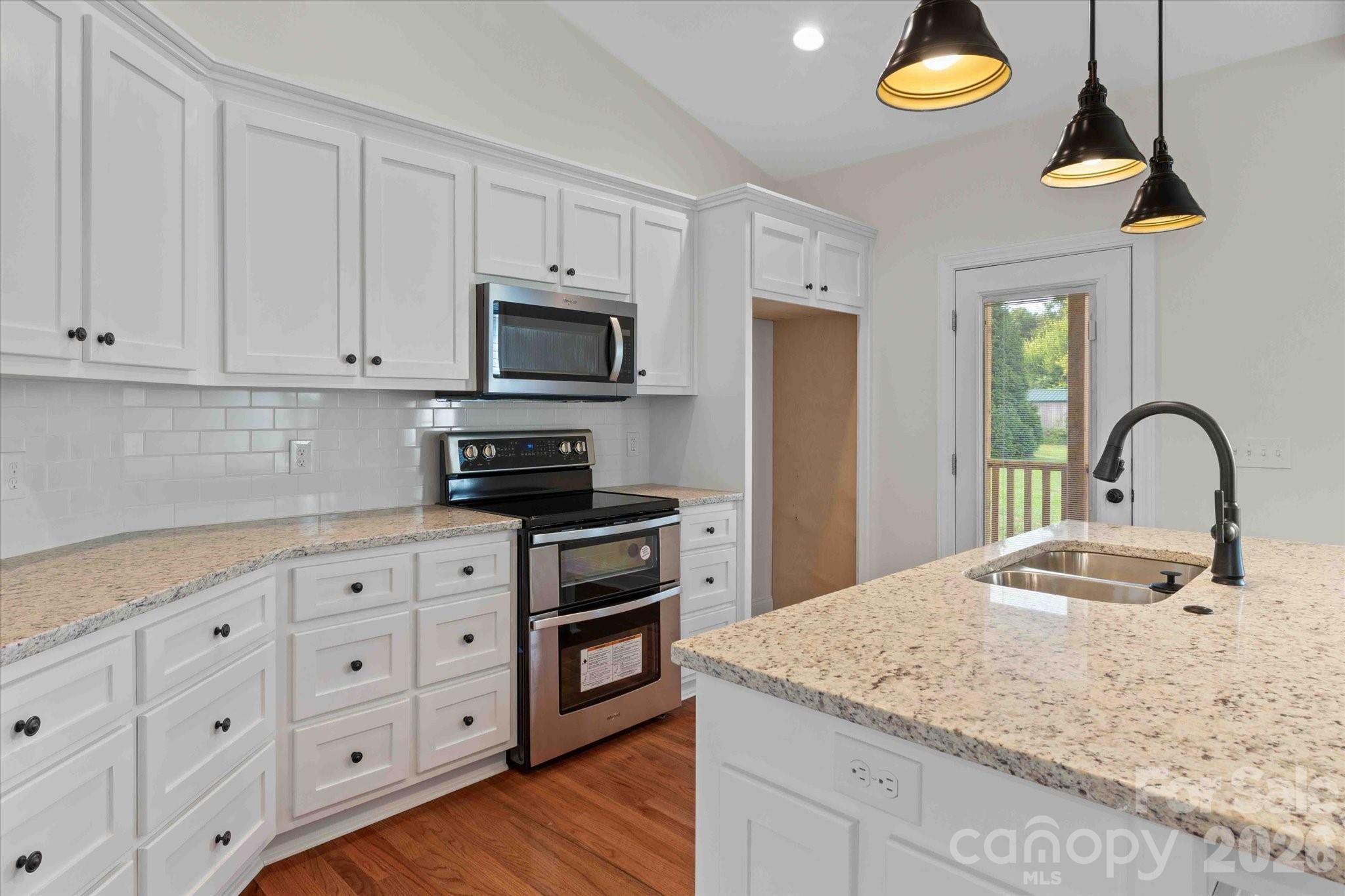 113 Cheval Trail Property Photo 15