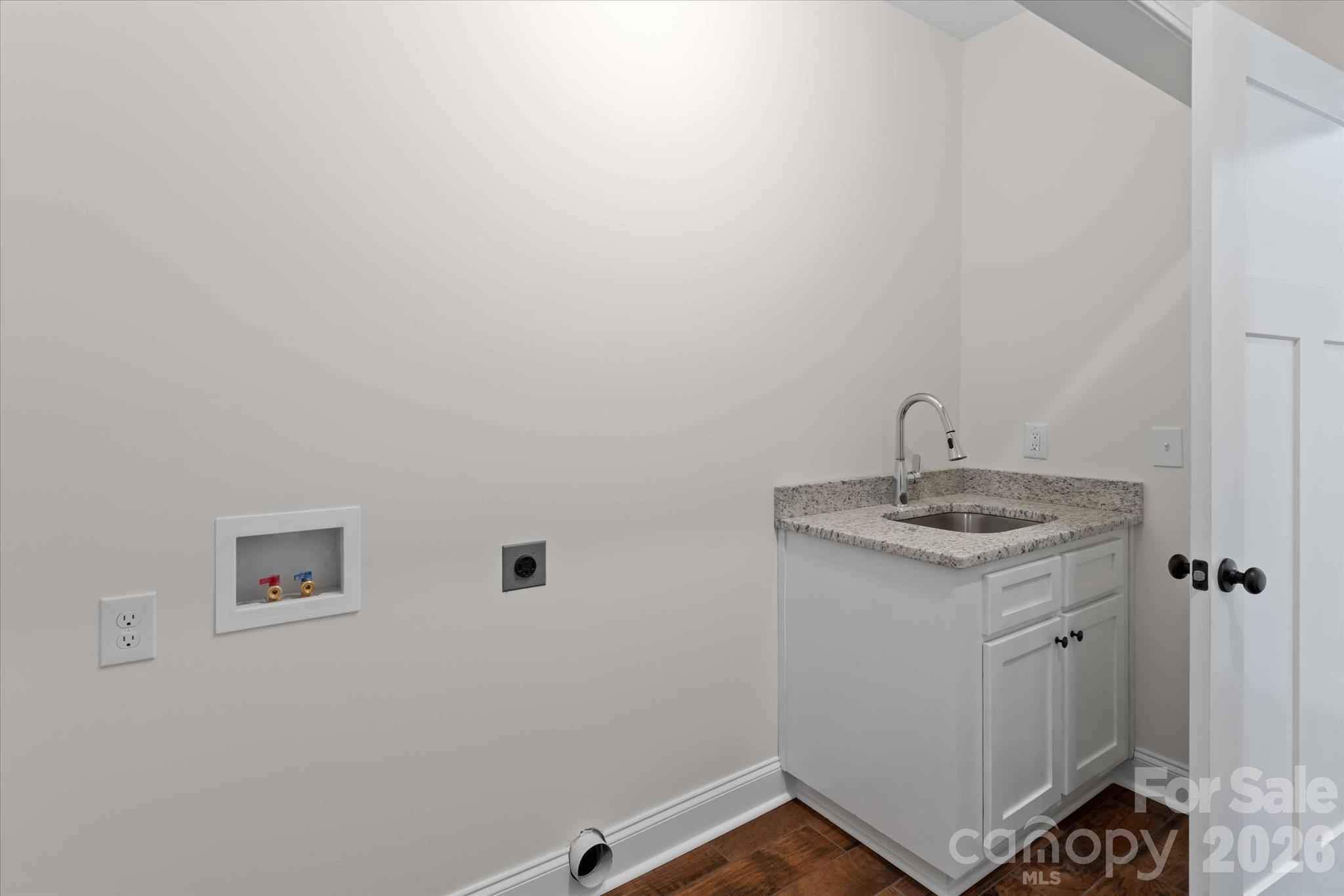113 Cheval Trail Property Photo 17