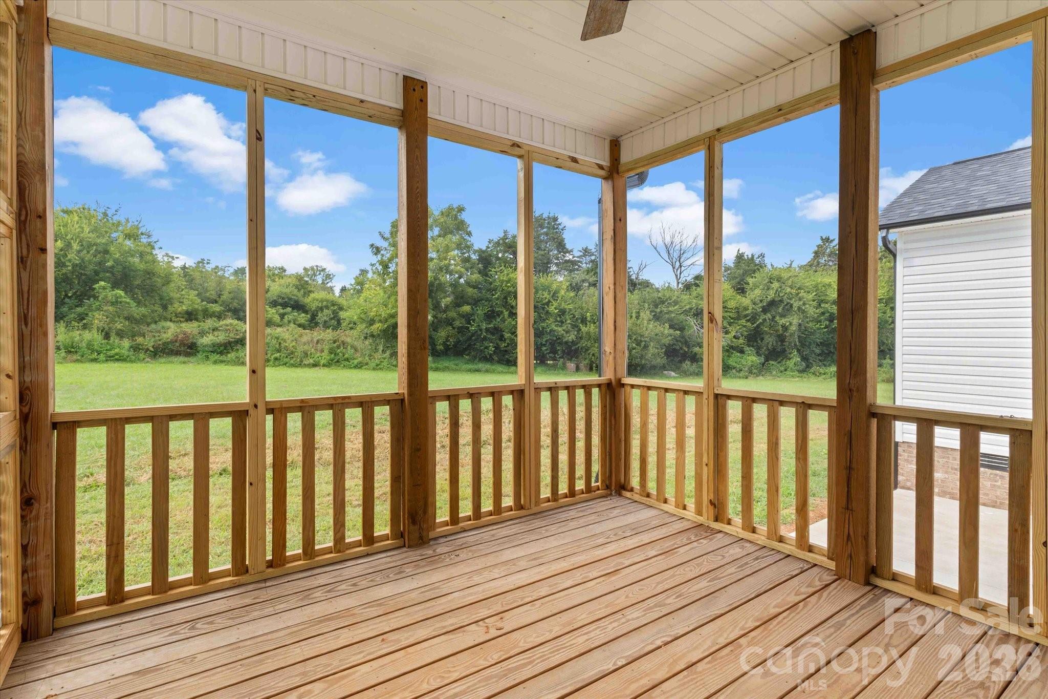 113 Cheval Trail Property Photo 36