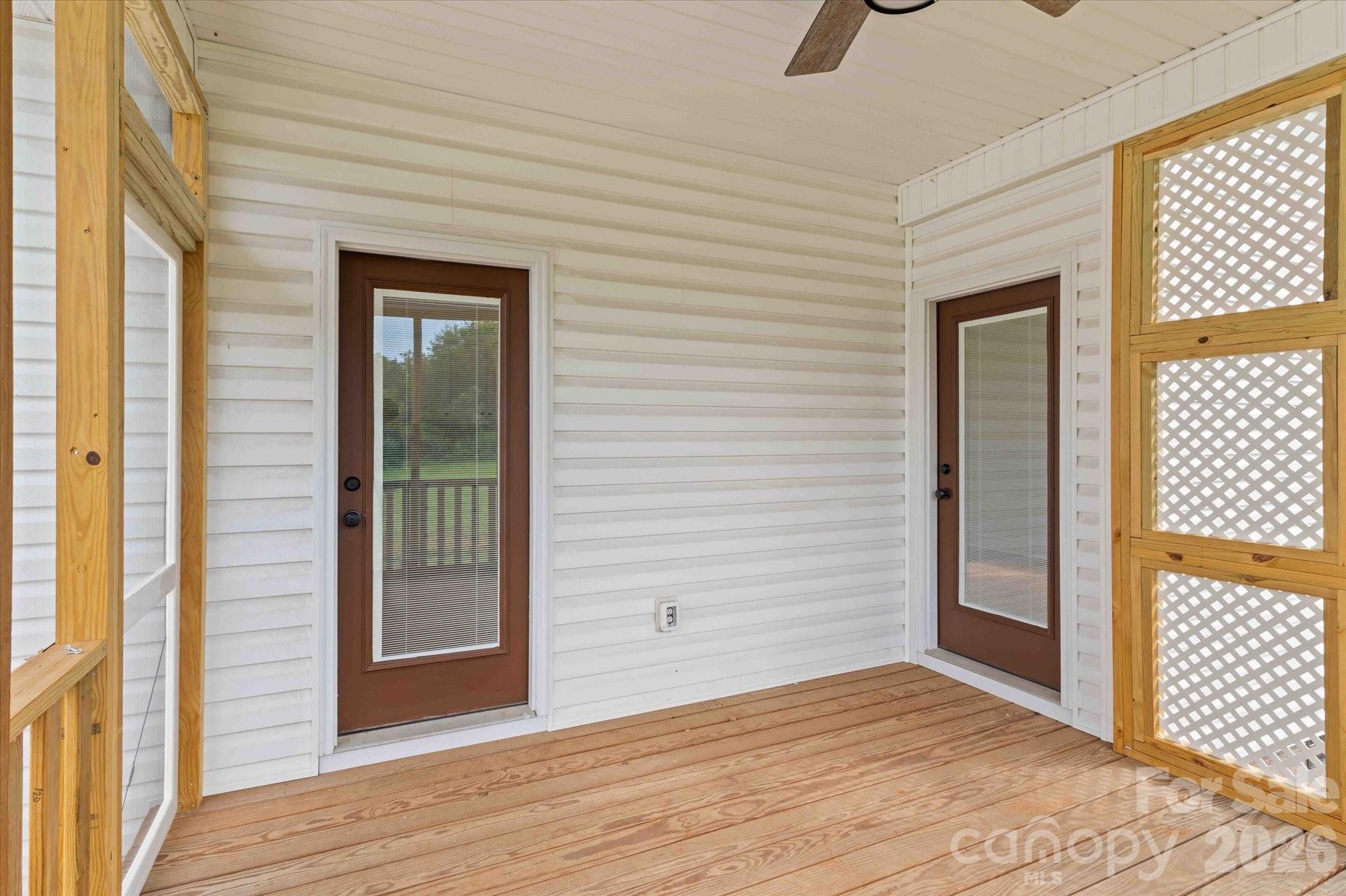 113 Cheval Trail Property Photo 37