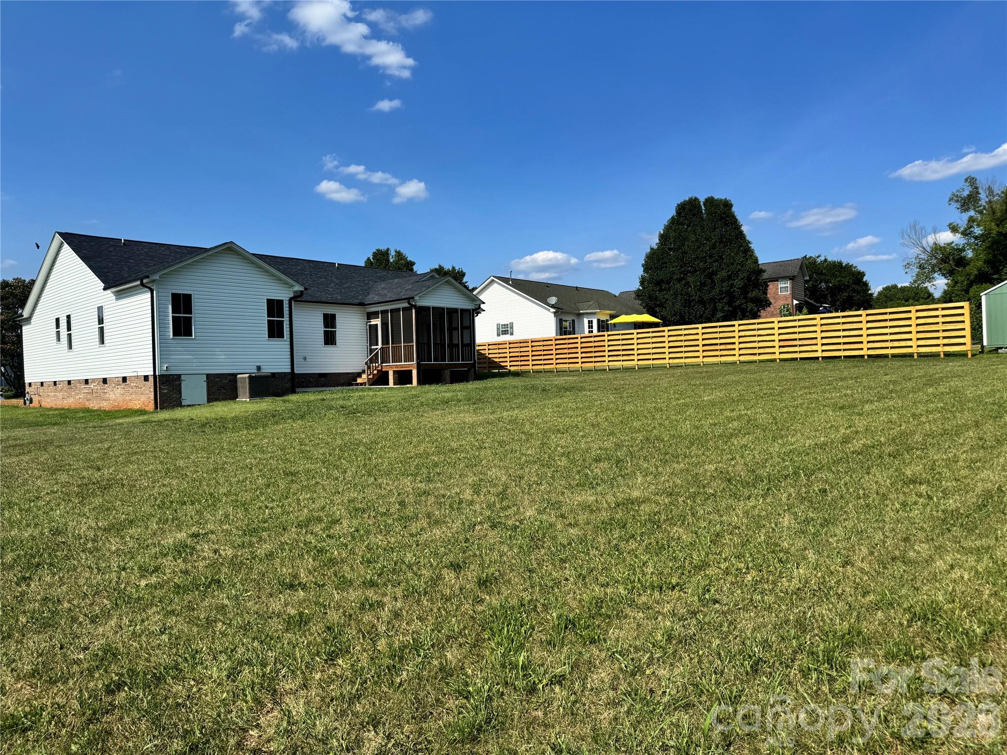 113 Cheval Trail Property Photo 44