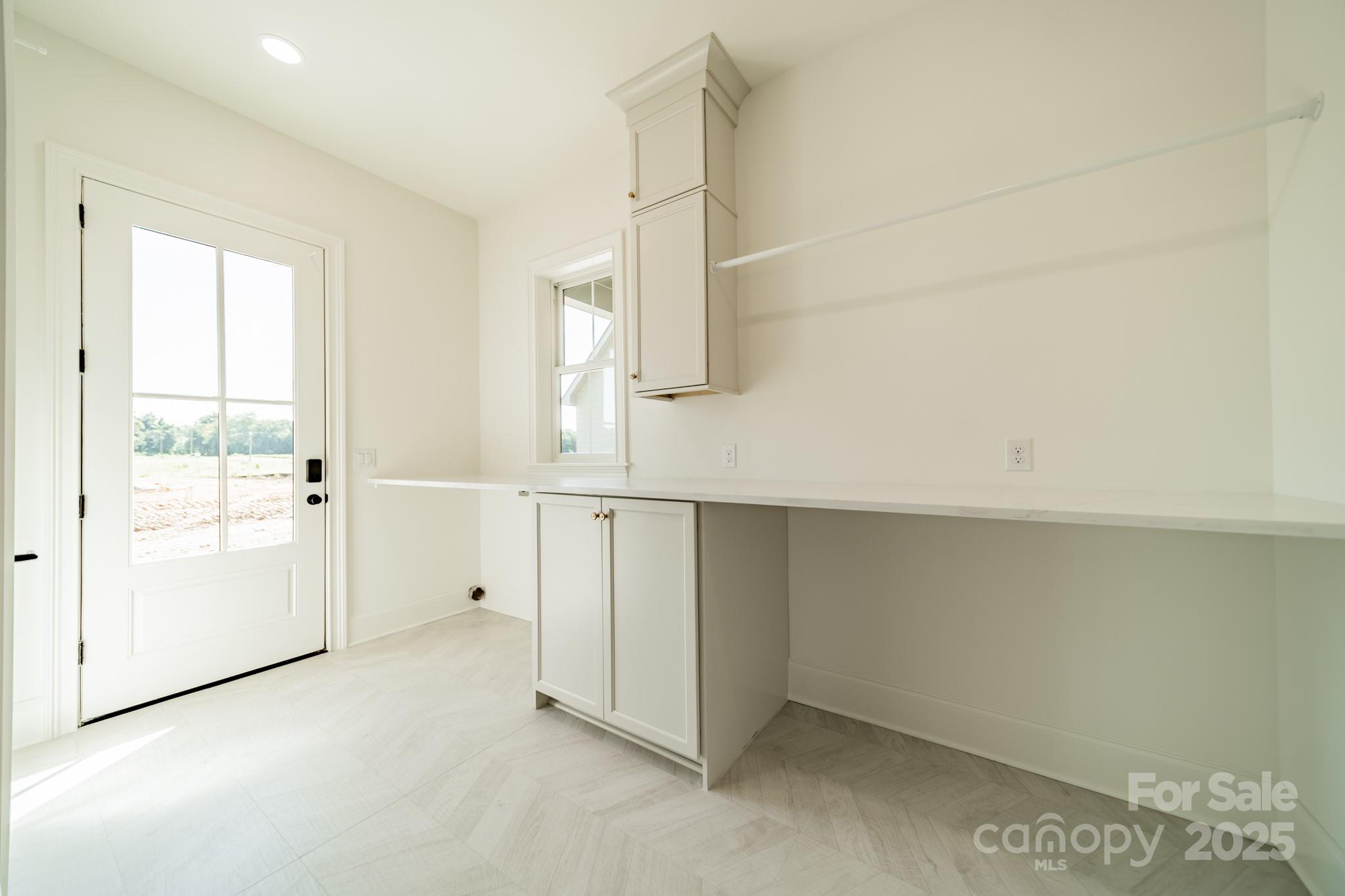 2346 Bridgewater Road 7 Property Photo 16