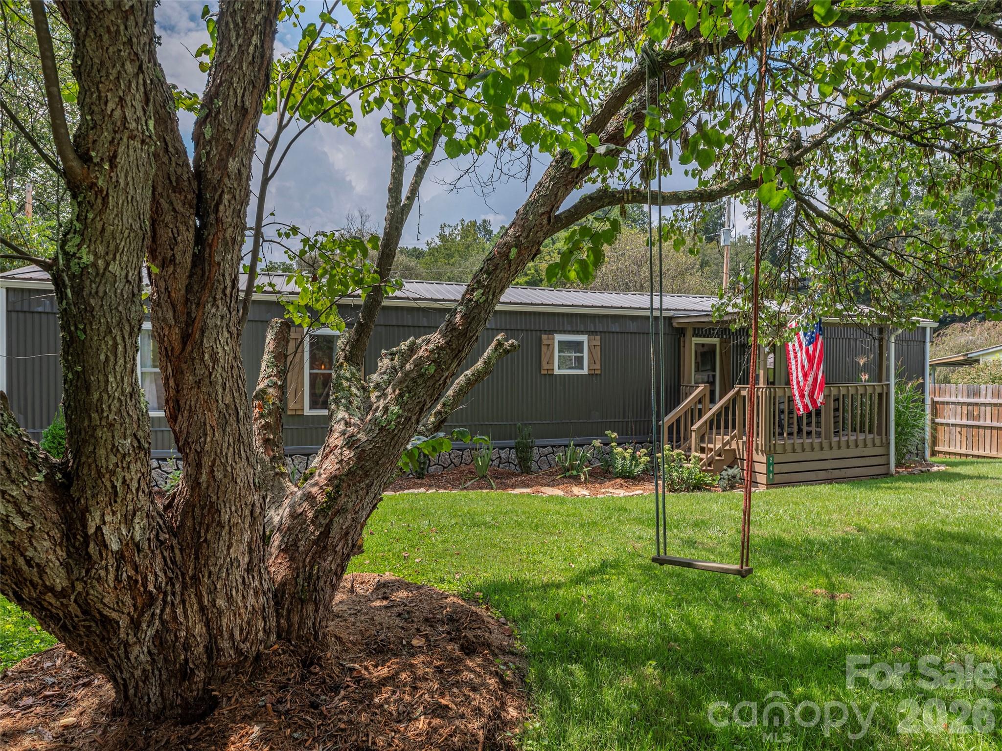248 Max Thompson Road Property Photo 1