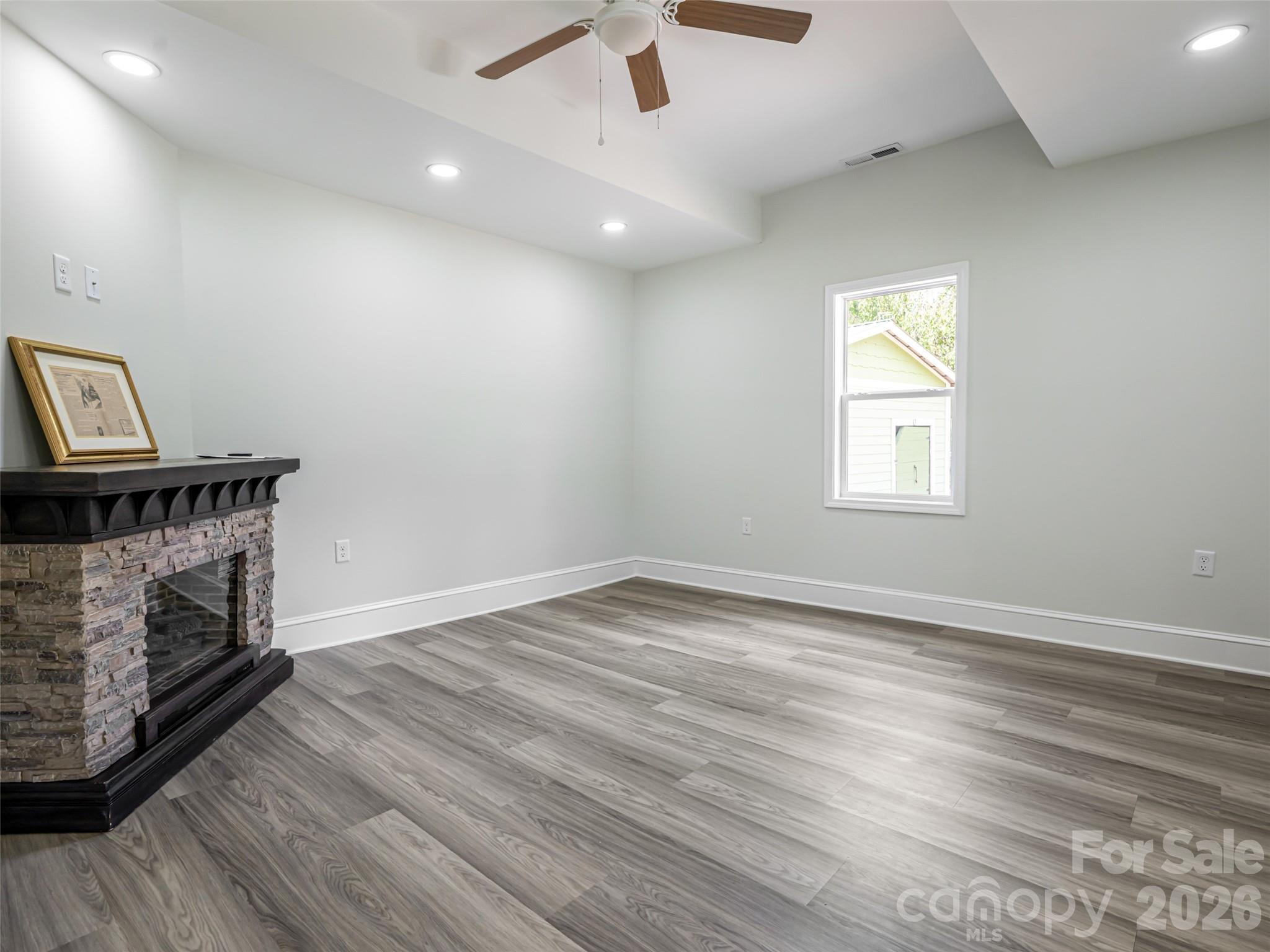 172 Reed Street Property Photo 7