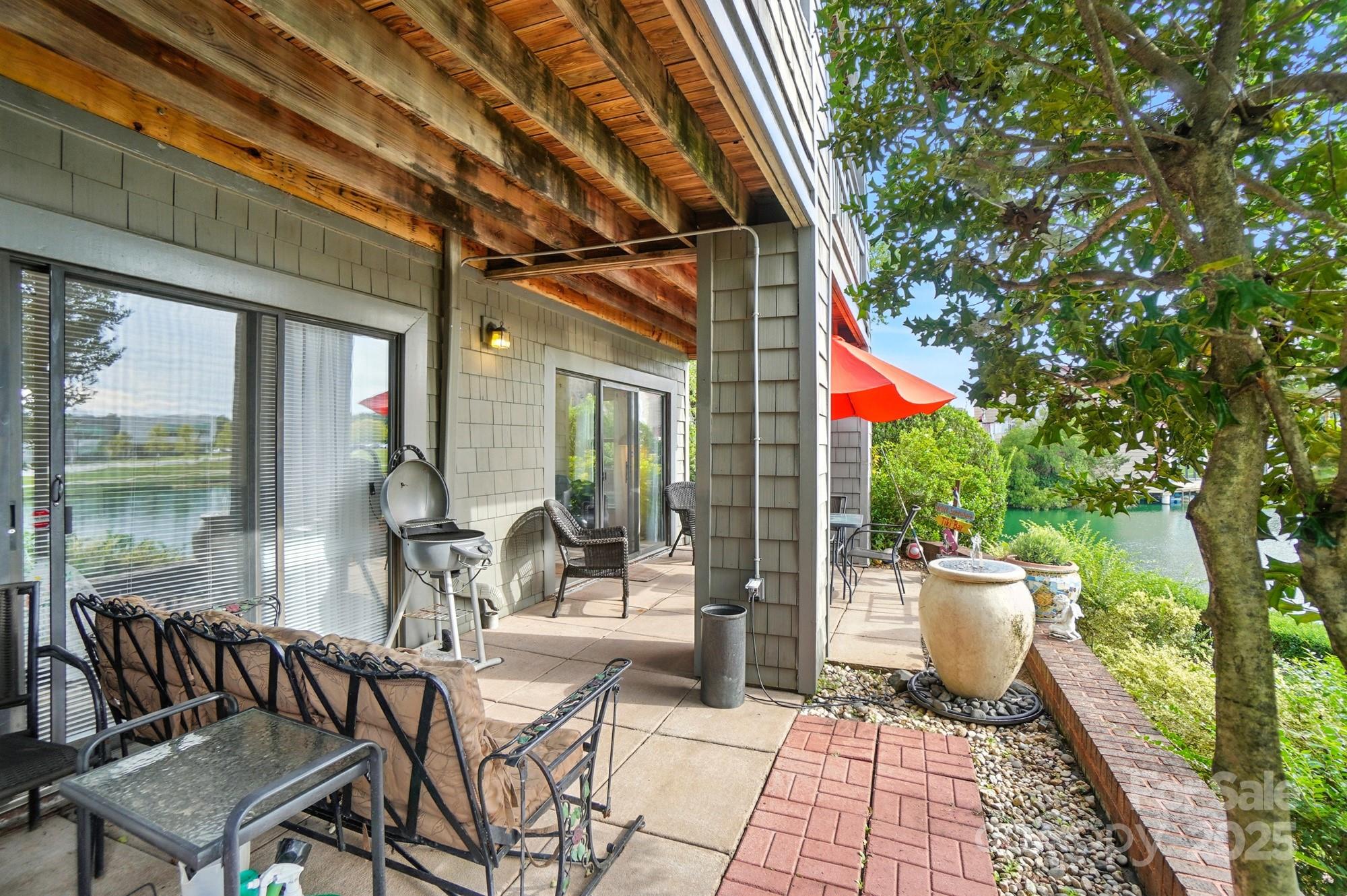 9031 Jm Keynes Drive 56 Property Photo 30