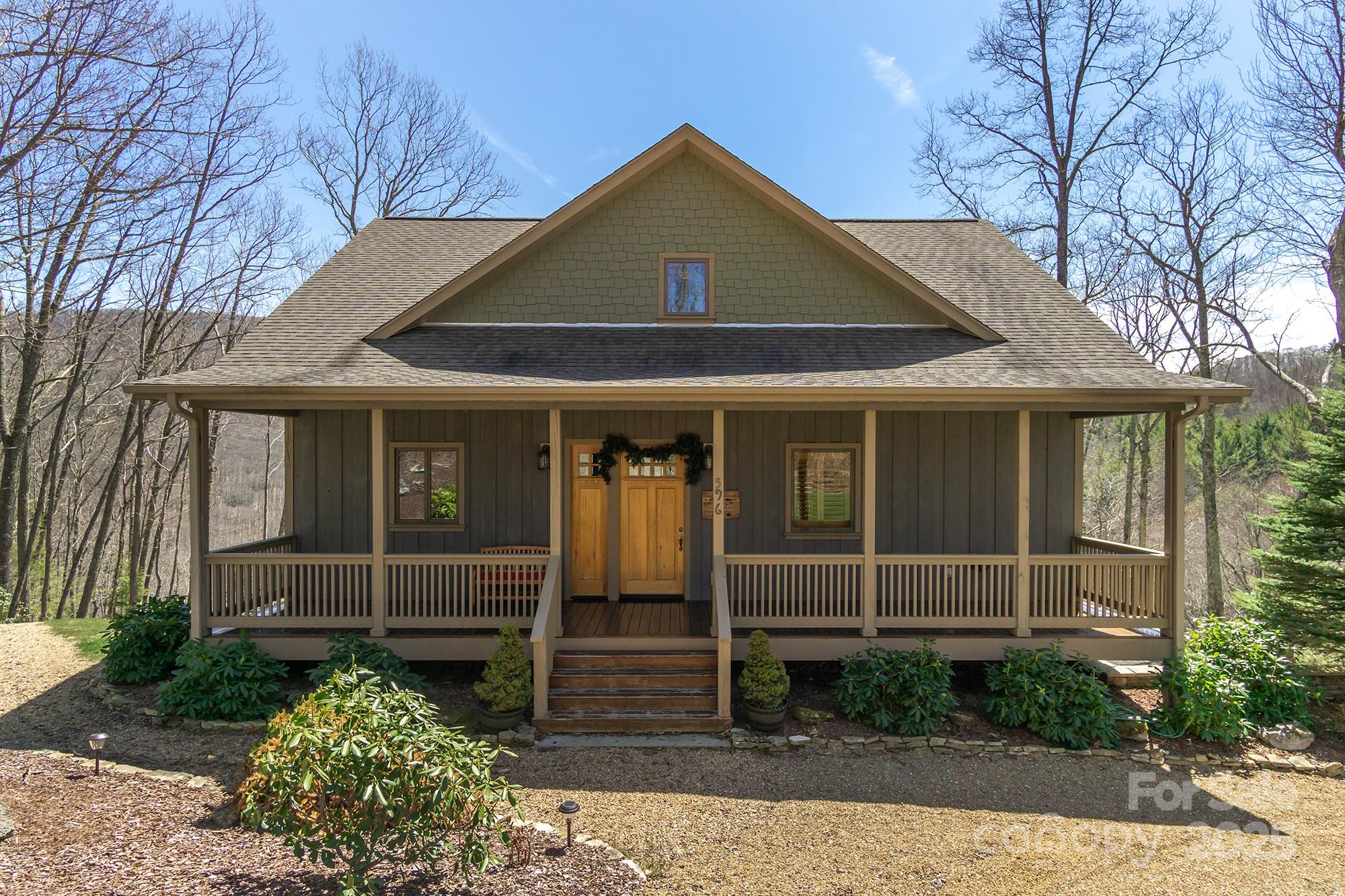 596 N Ridge Runner Road Property Photo 4