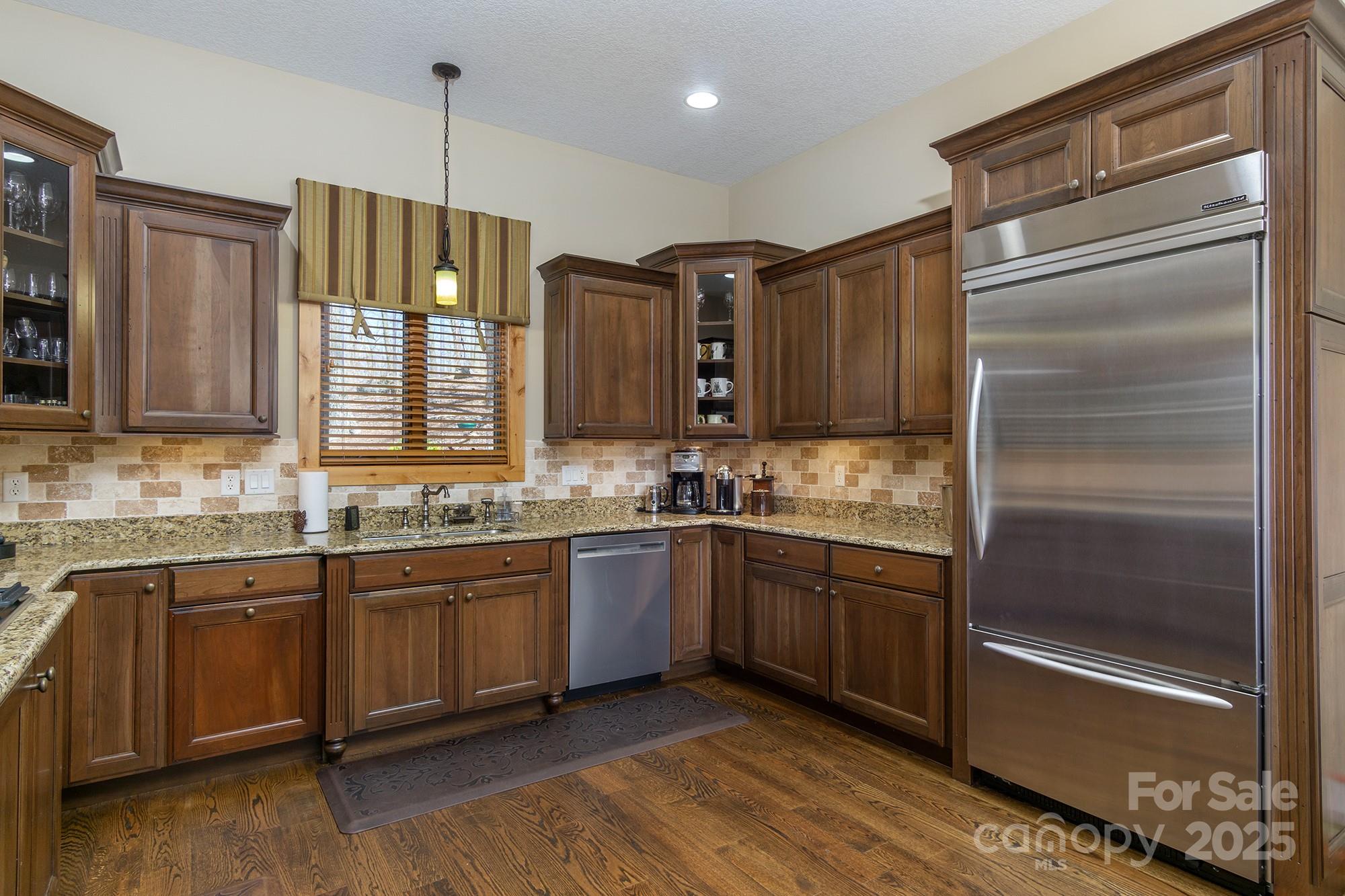 596 N Ridge Runner Road Property Photo 14