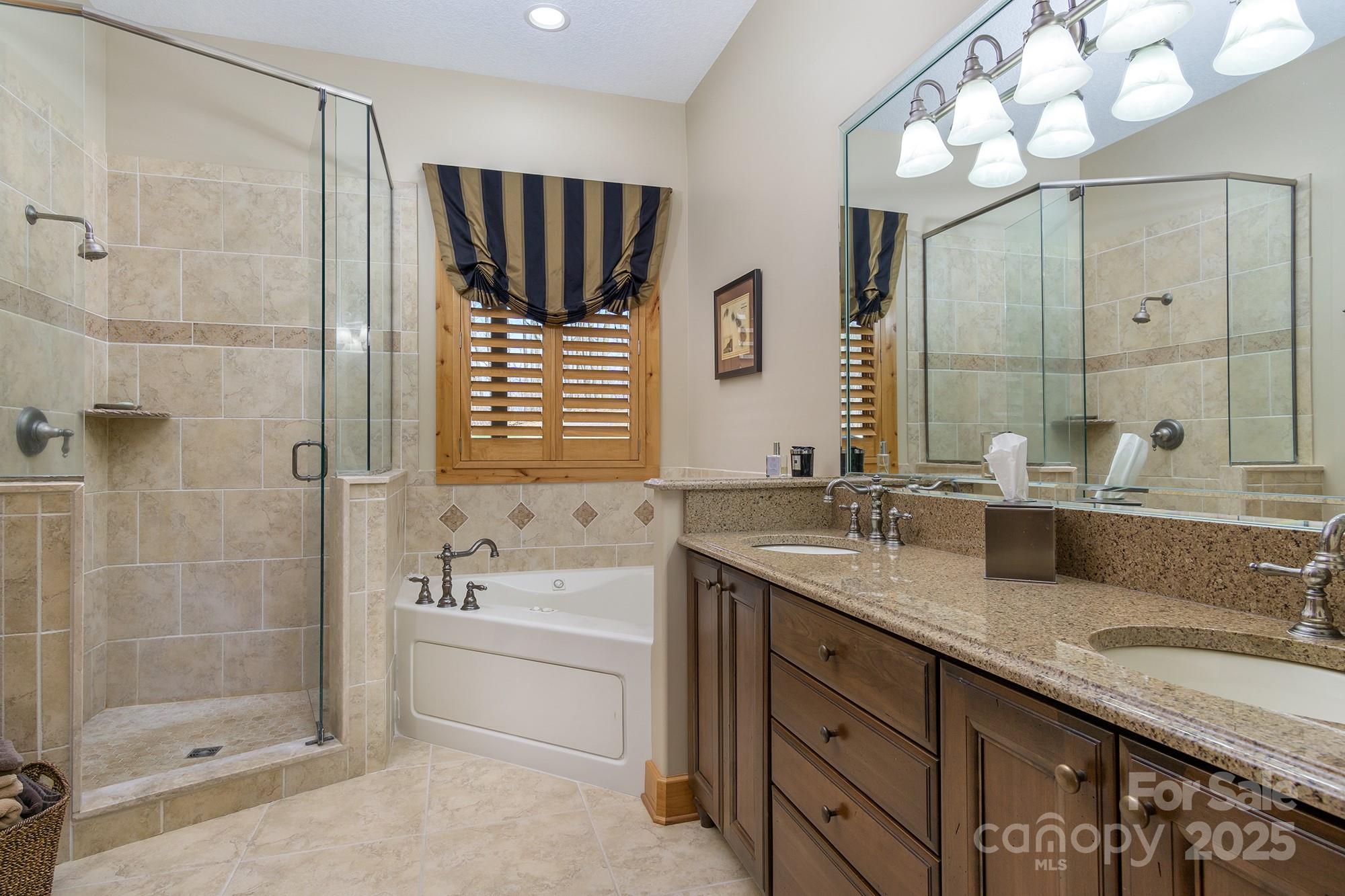 596 N Ridge Runner Road Property Photo 19