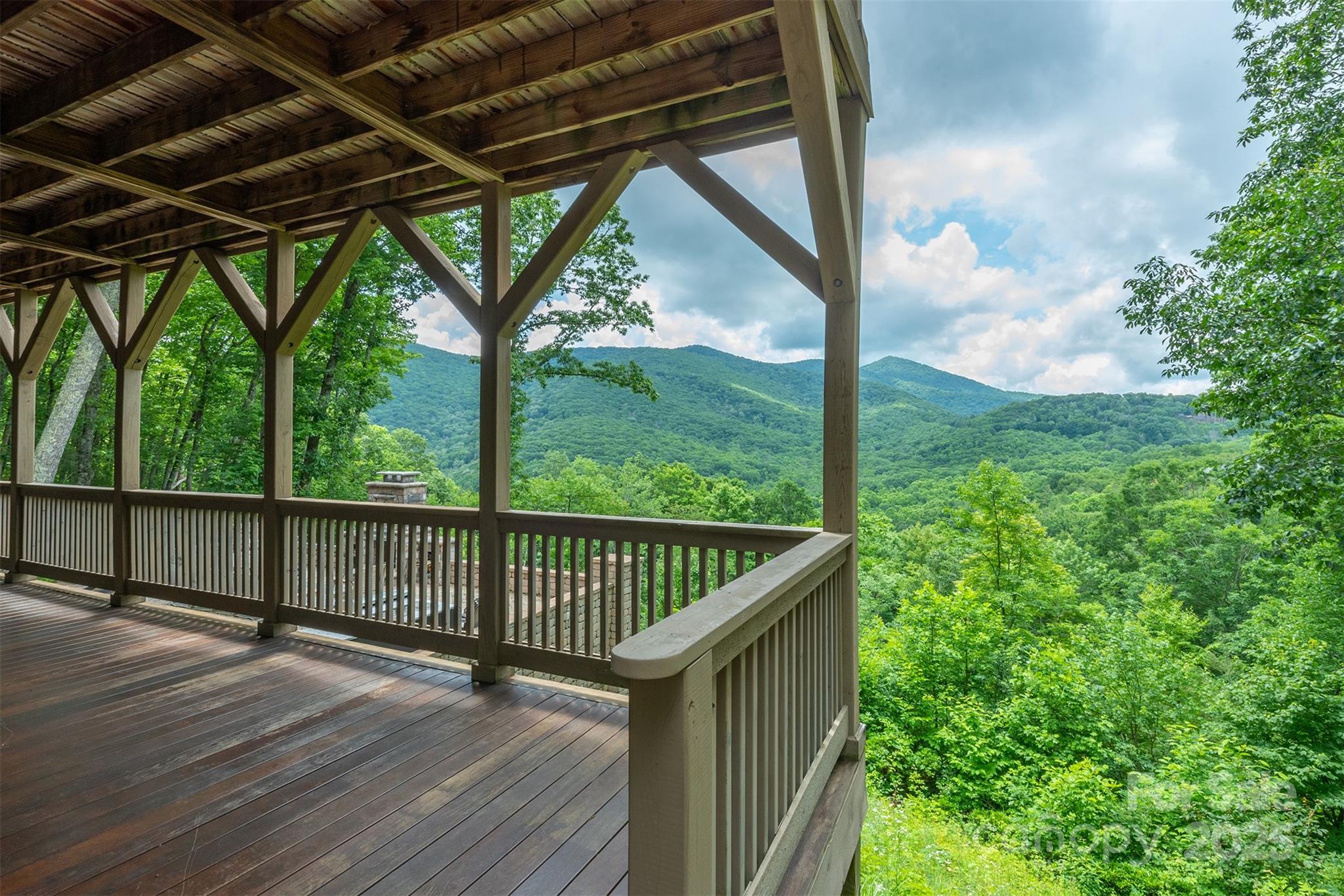 596 N Ridge Runner Road Property Photo 34