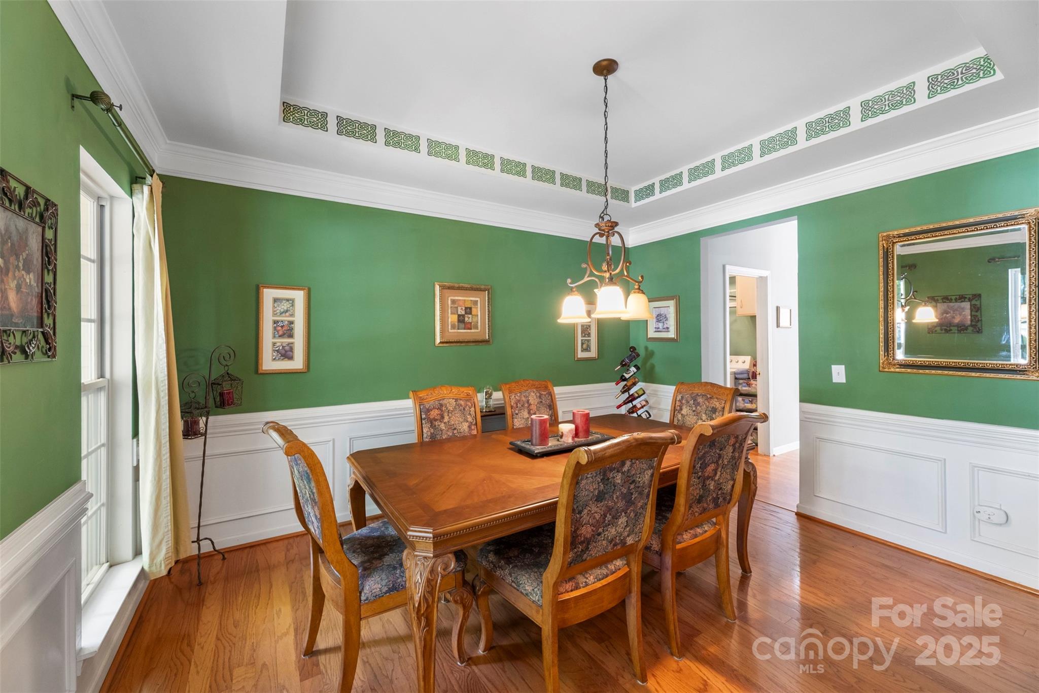 17240 Georgian Hall Drive Property Photo 6