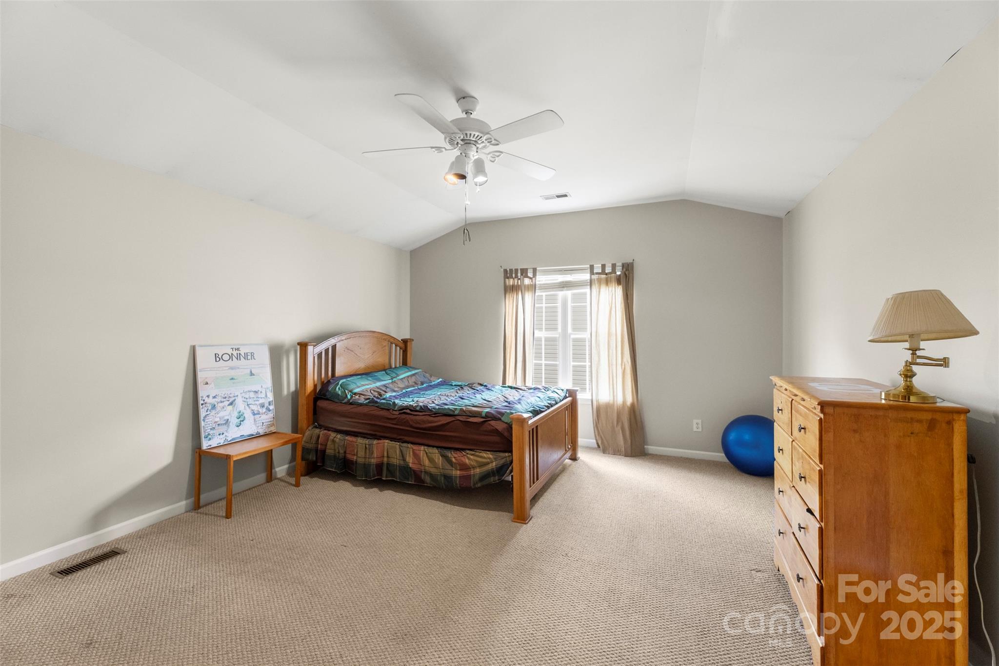 17240 Georgian Hall Drive Property Photo 29