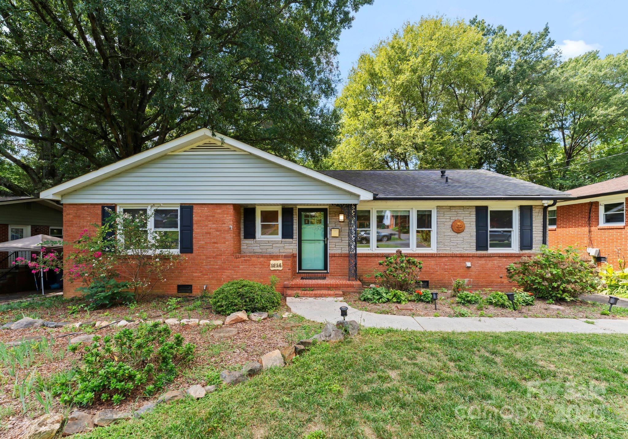 1614 Keeling Place Property Photo 1