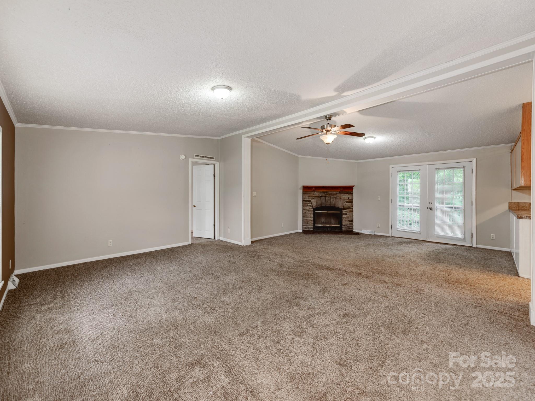 260 Westen Acres Drive Property Photo 5