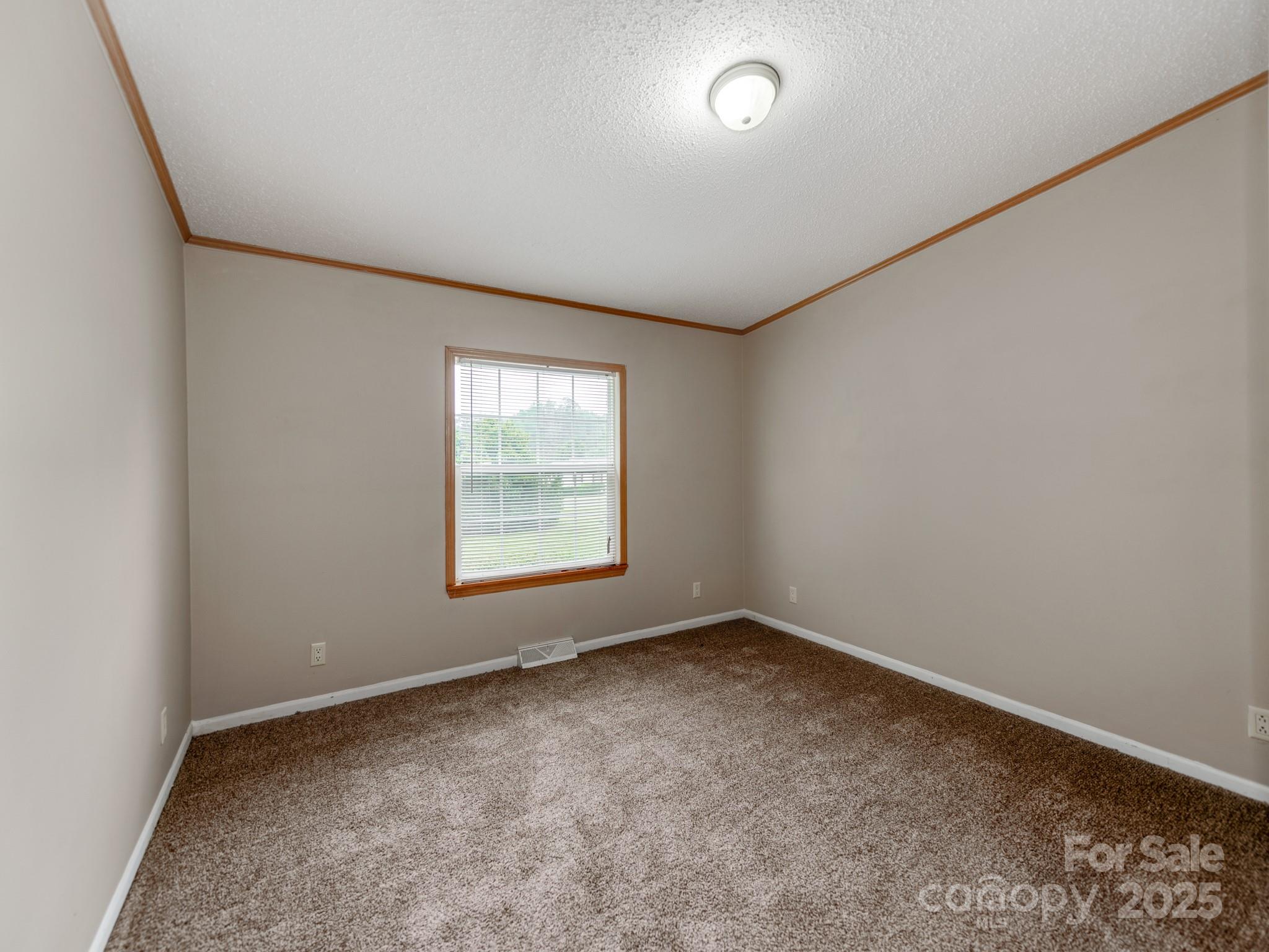 260 Westen Acres Drive Property Photo 19