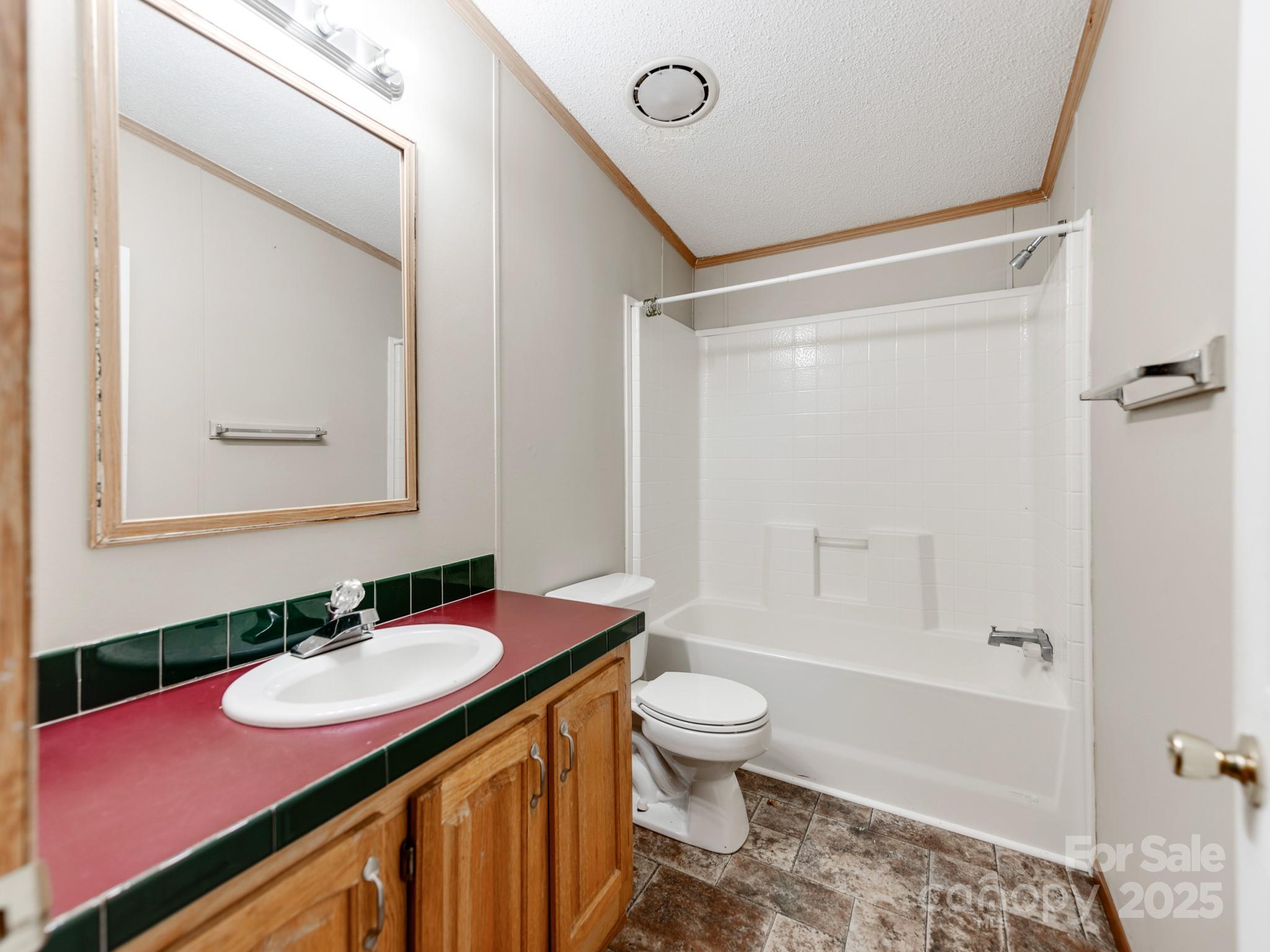 260 Westen Acres Drive Property Photo 25