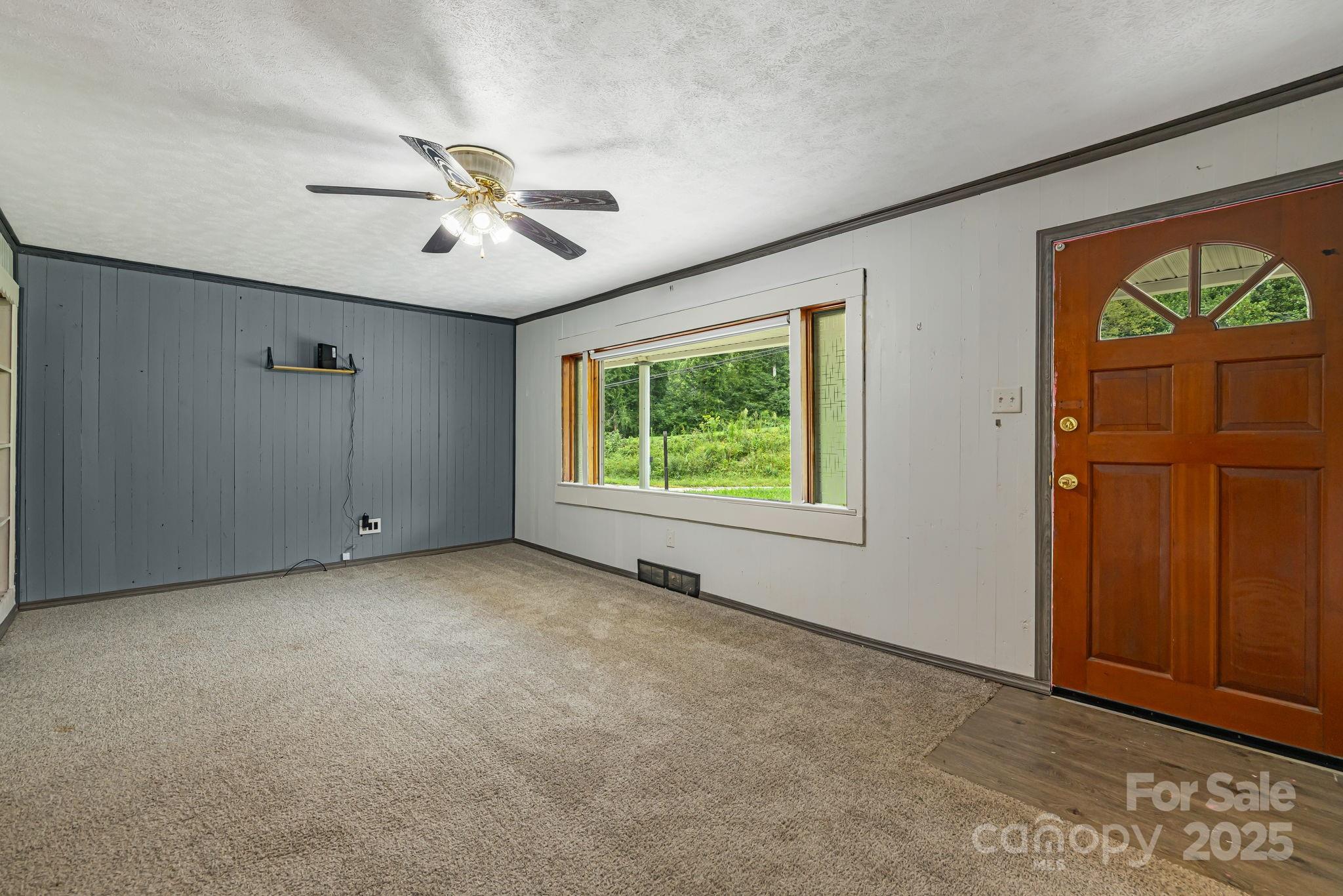 8171 Sugar Hill Road Property Photo 8