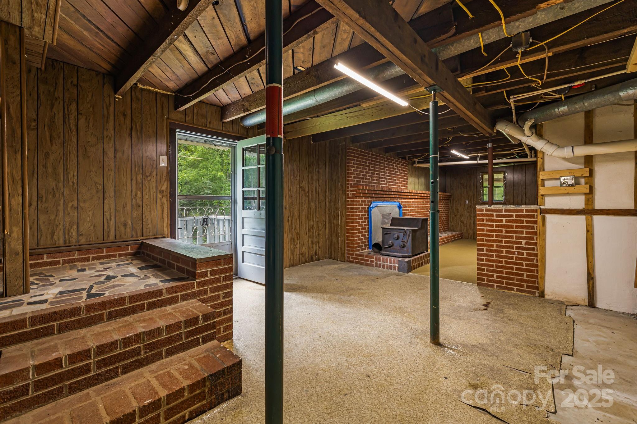 8171 Sugar Hill Road Property Photo 22