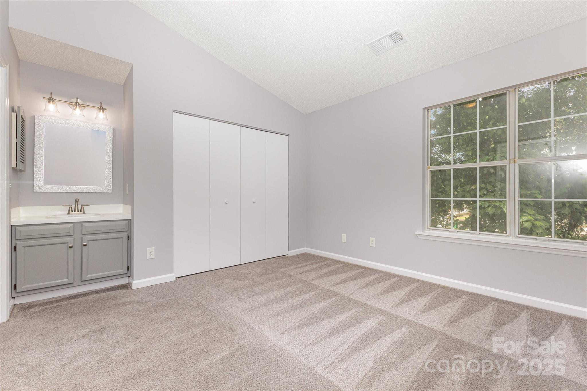 6319 Windsor Gate Lane Property Photo 17