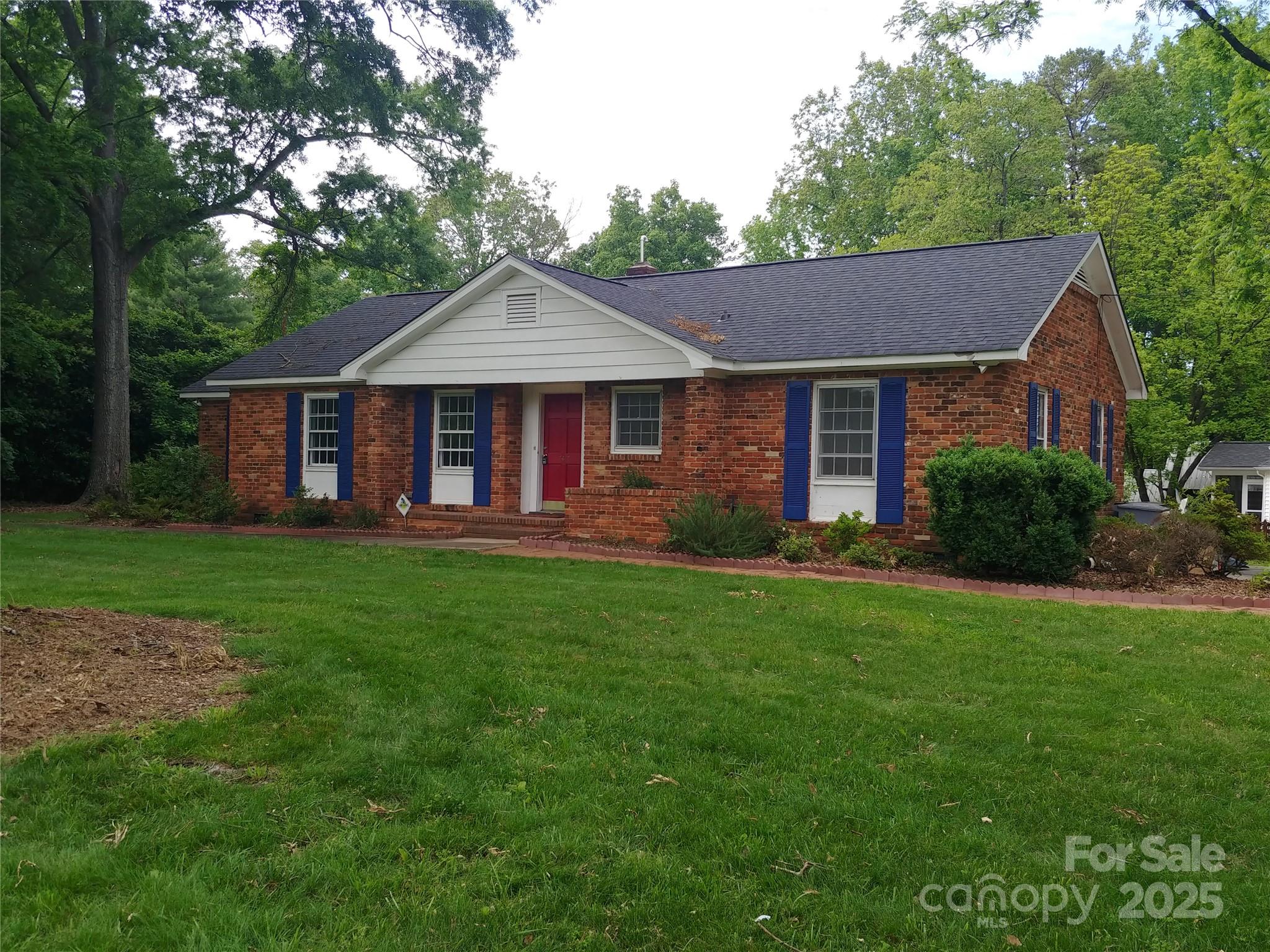 7417 Alexander Road Property Photo 1