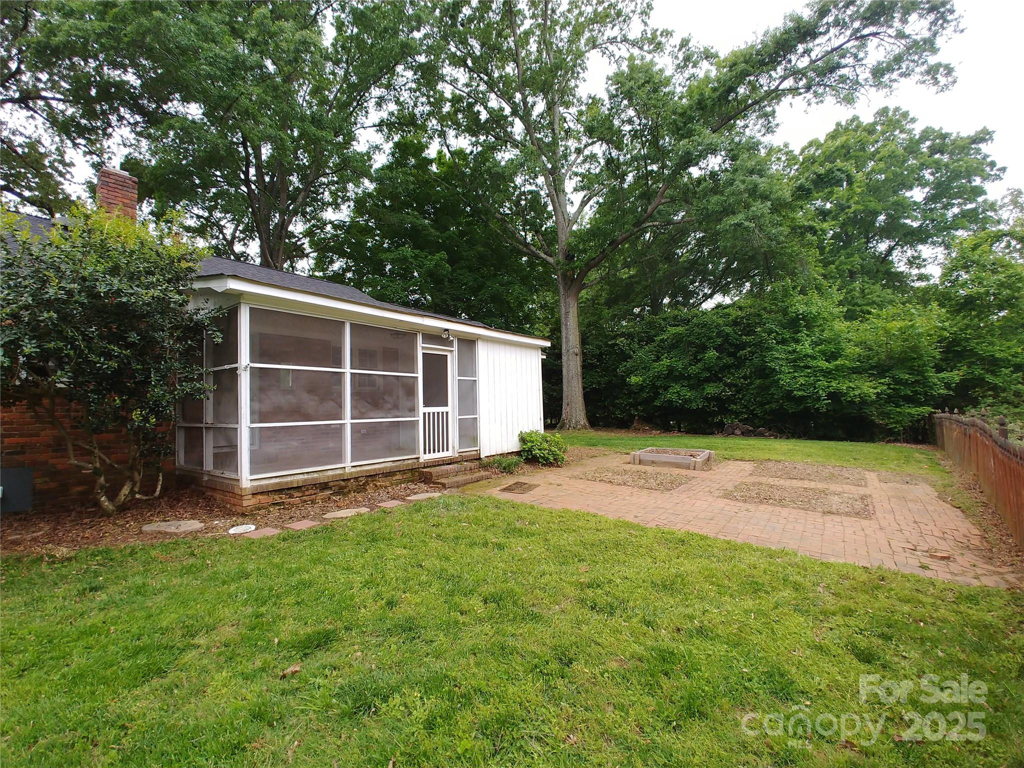 7417 Alexander Road Property Photo 3