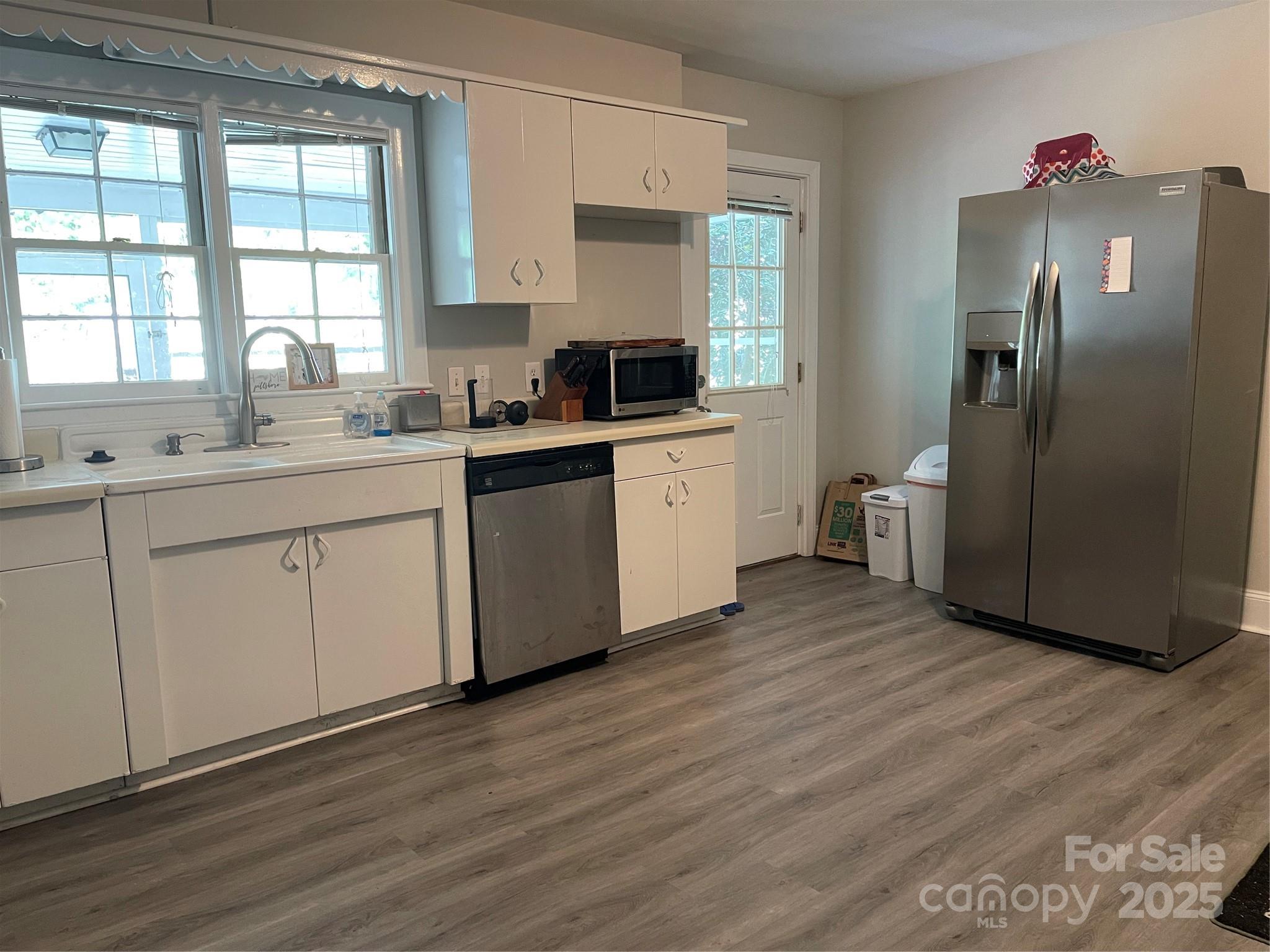 7417 Alexander Road Property Photo 6