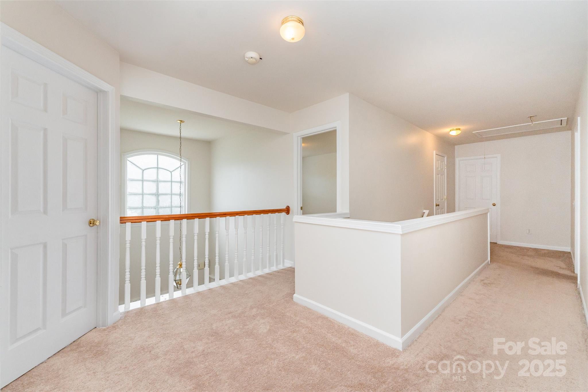 7633 Rathburn Lane Property Photo 28