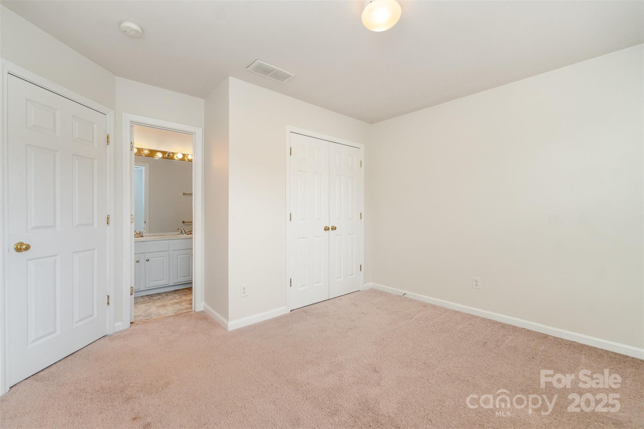 7633 Rathburn Lane Property Photo 30