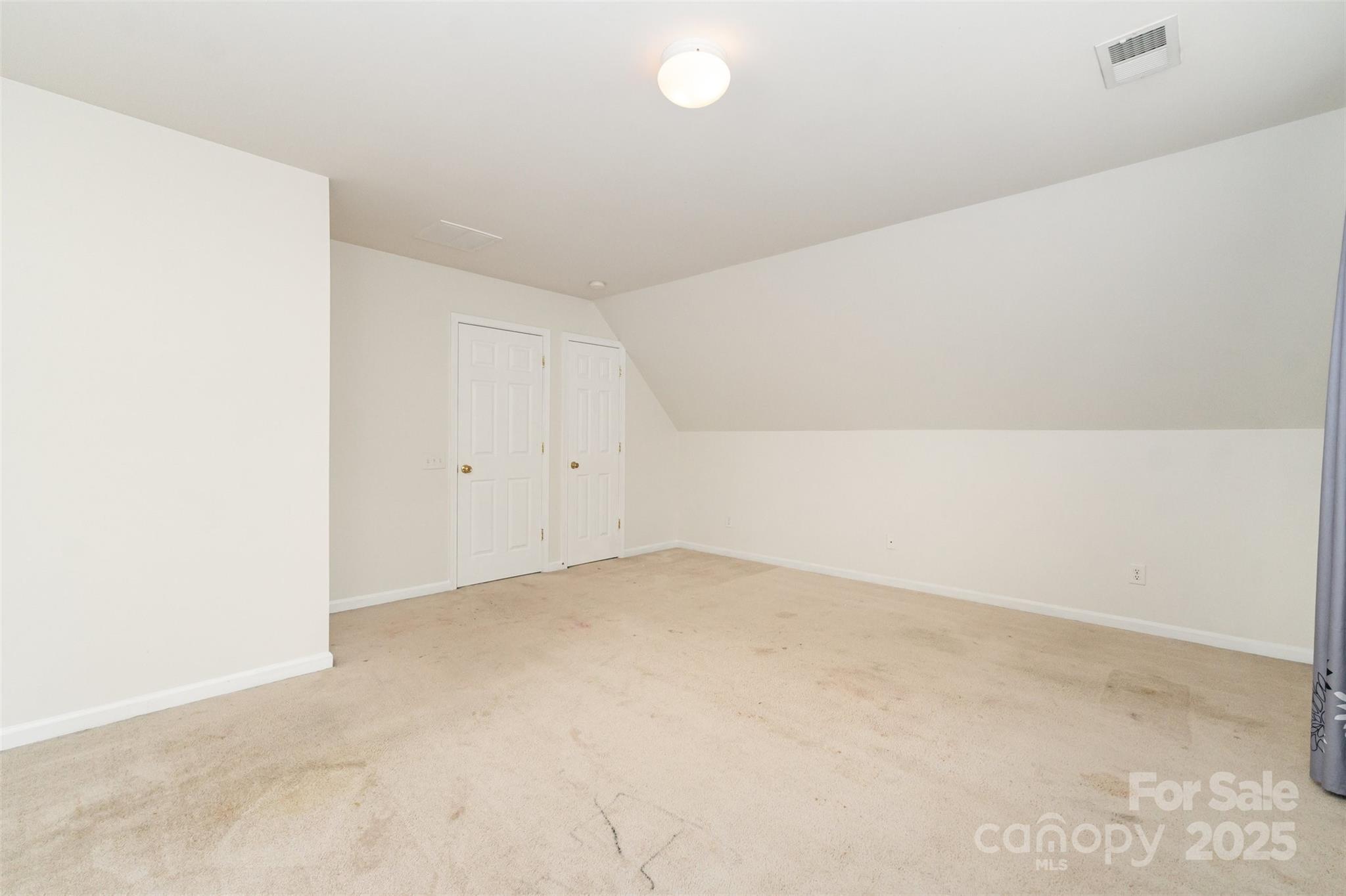 7633 Rathburn Lane Property Photo 35