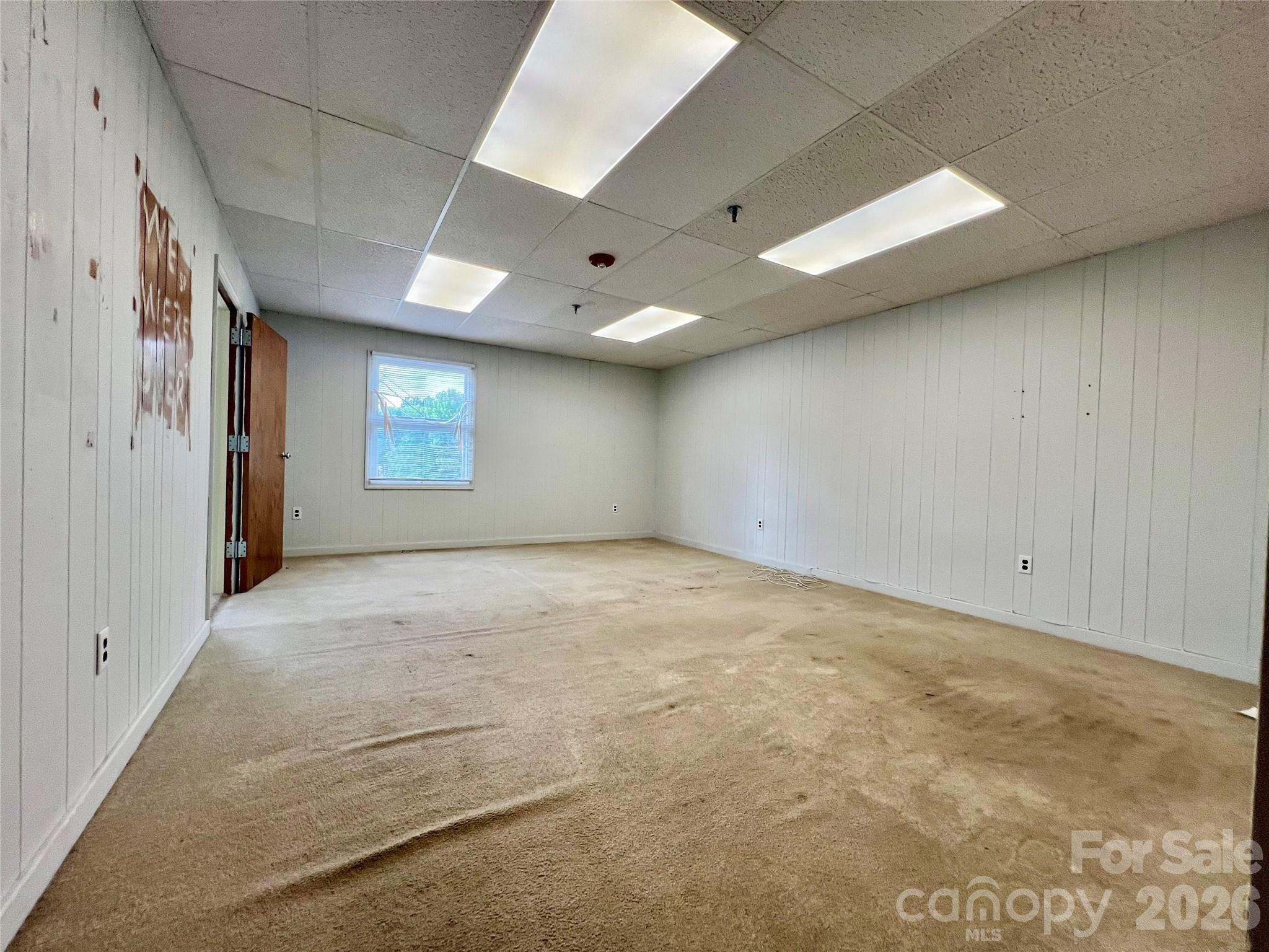 694 N Main Street Property Photo 24