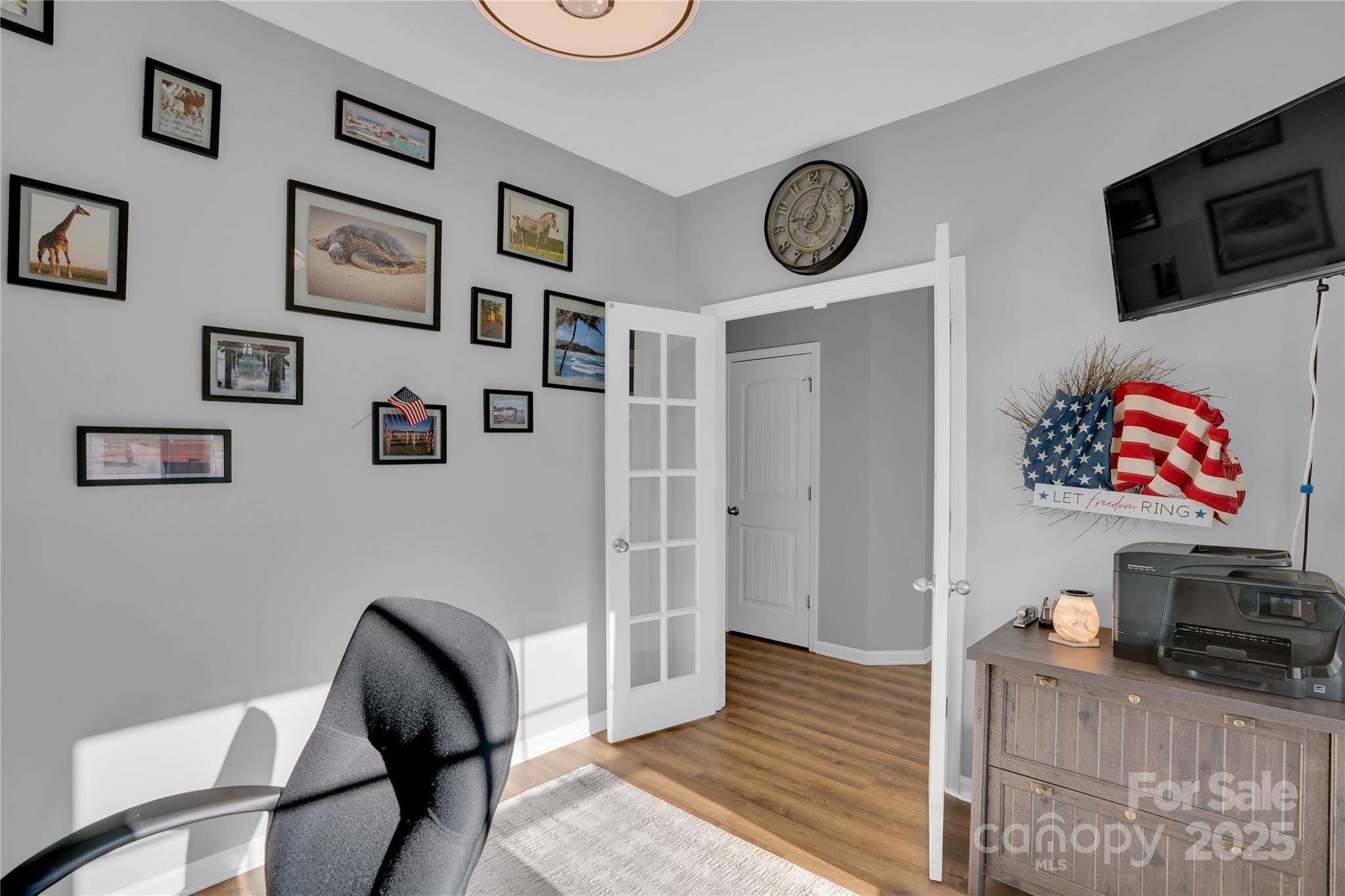 105 Madison Court Property Photo 6