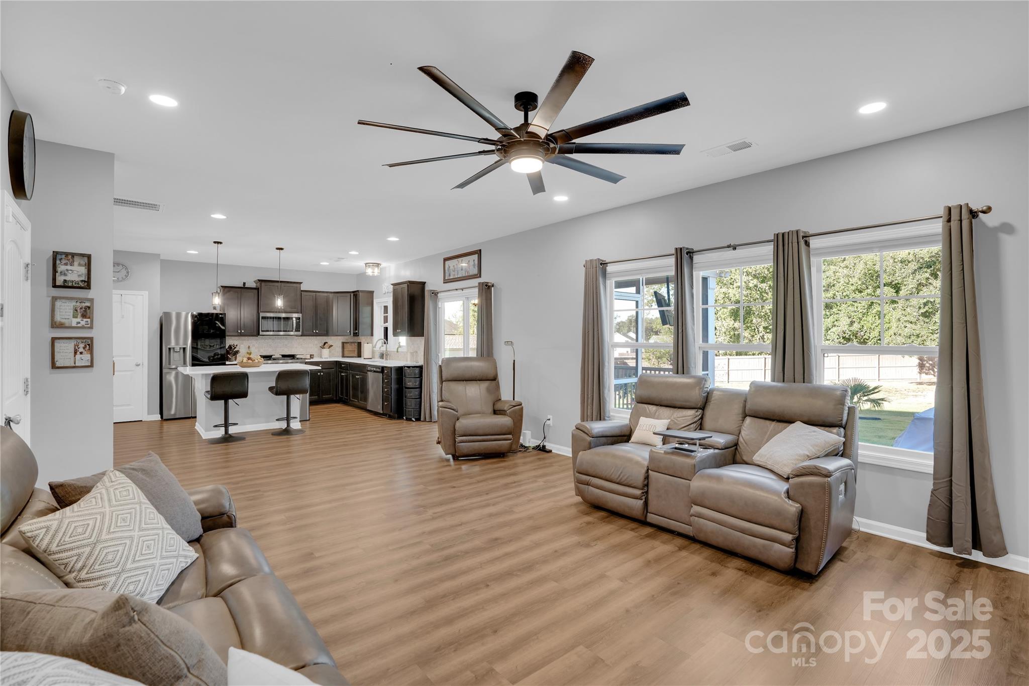 105 Madison Court Property Photo 15