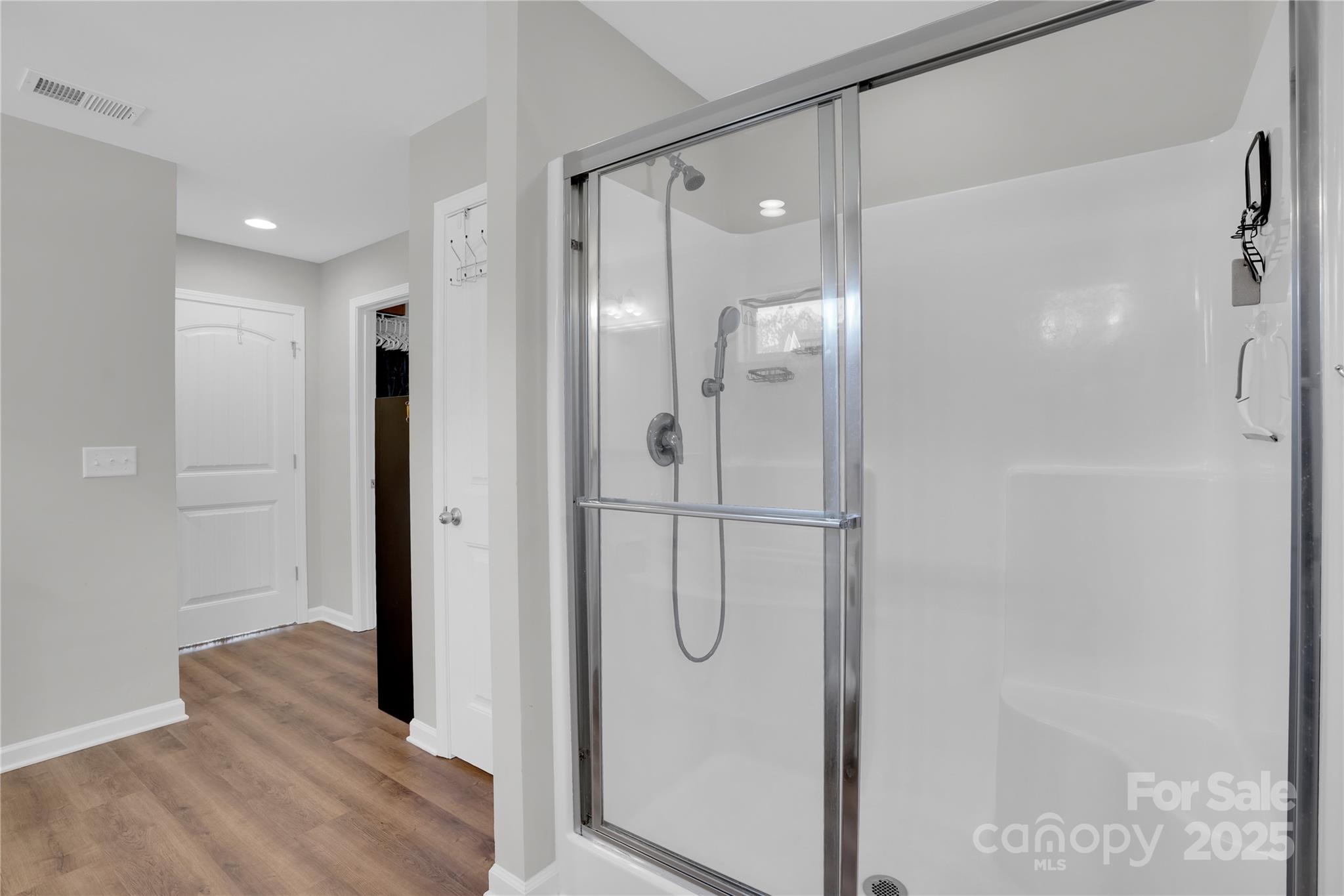 105 Madison Court Property Photo 21