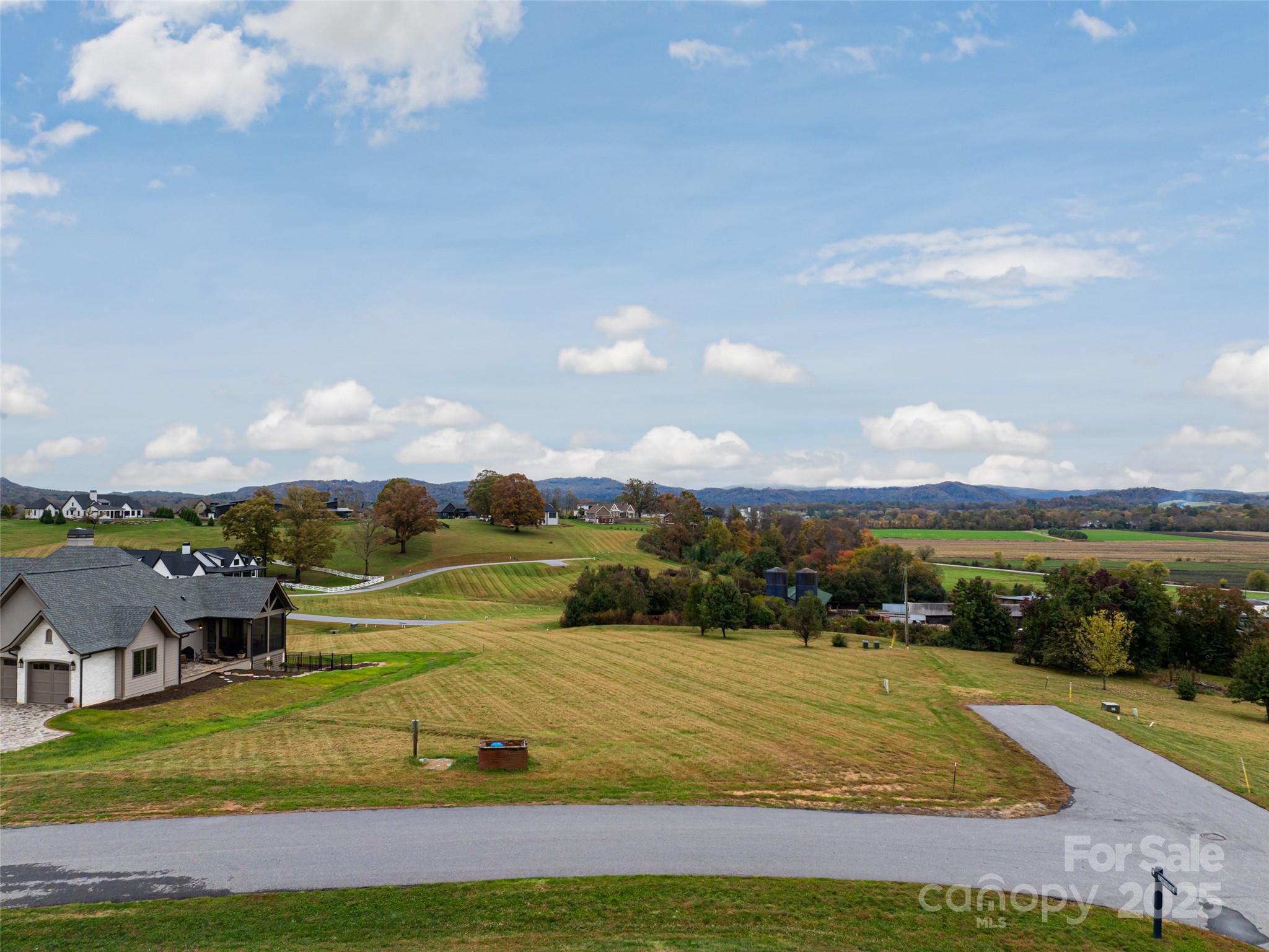 301 Majestic Ridge Road 57 Property Photo 15