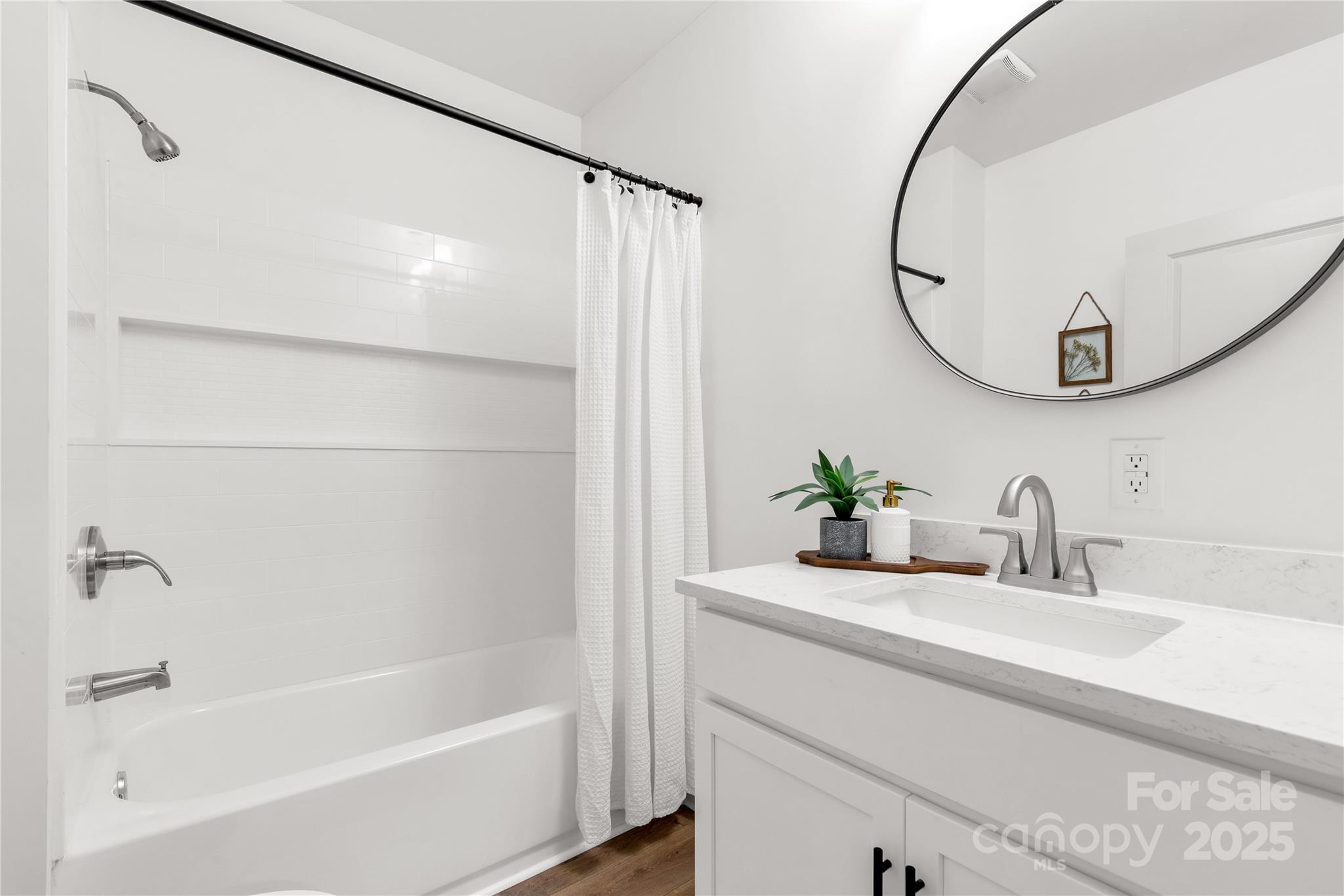 310 Elm Street Property Photo 11