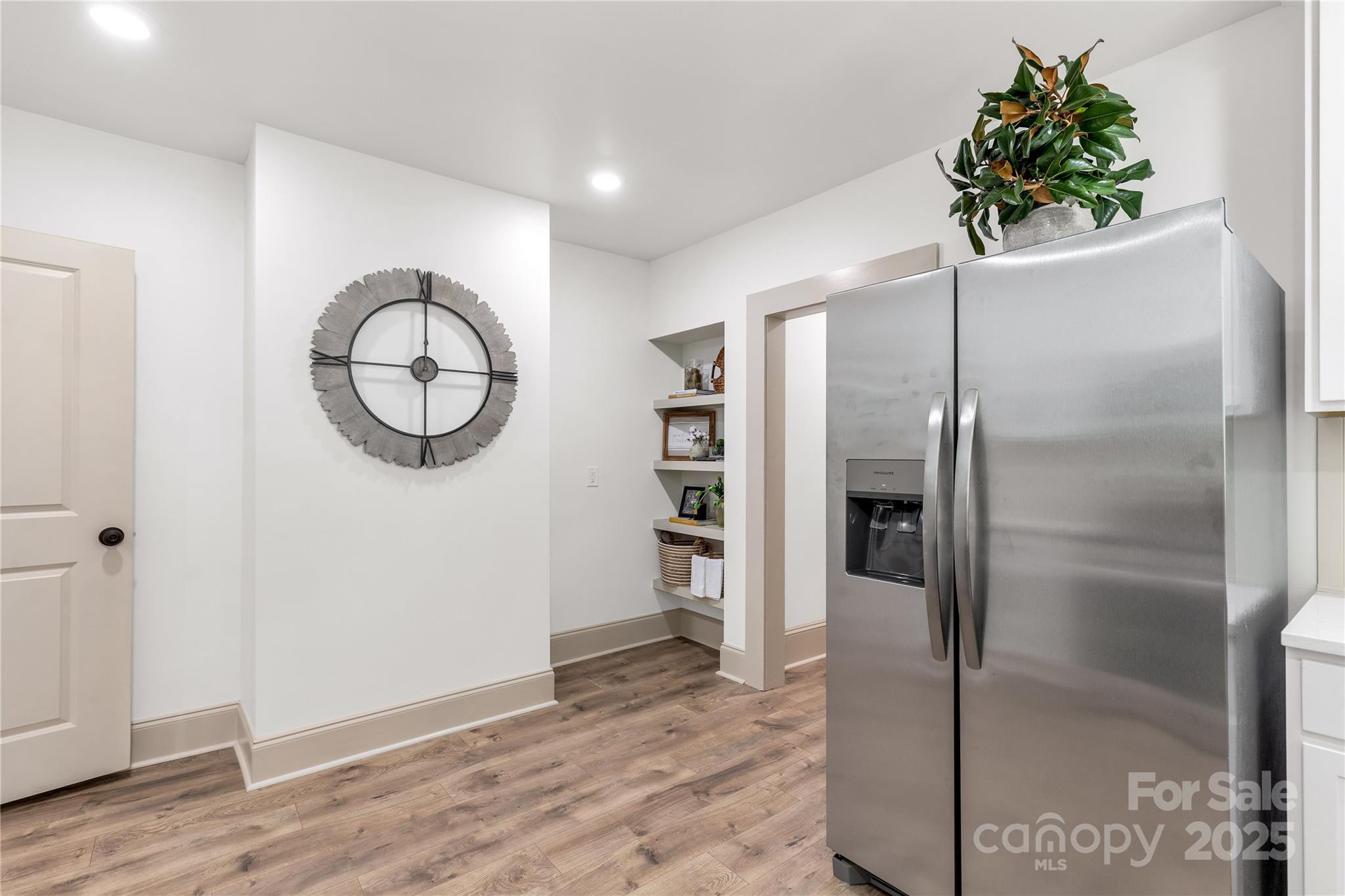 310 Elm Street Property Photo 19