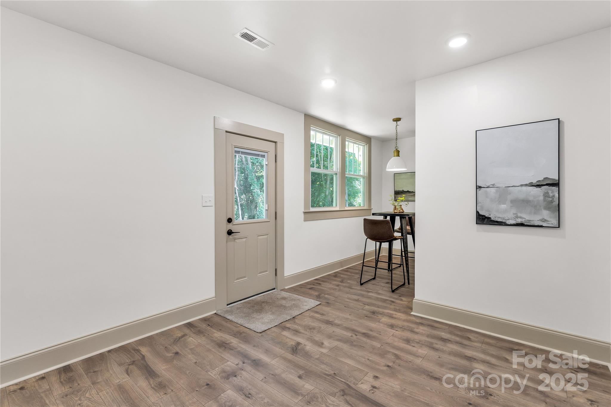 310 Elm Street Property Photo 20